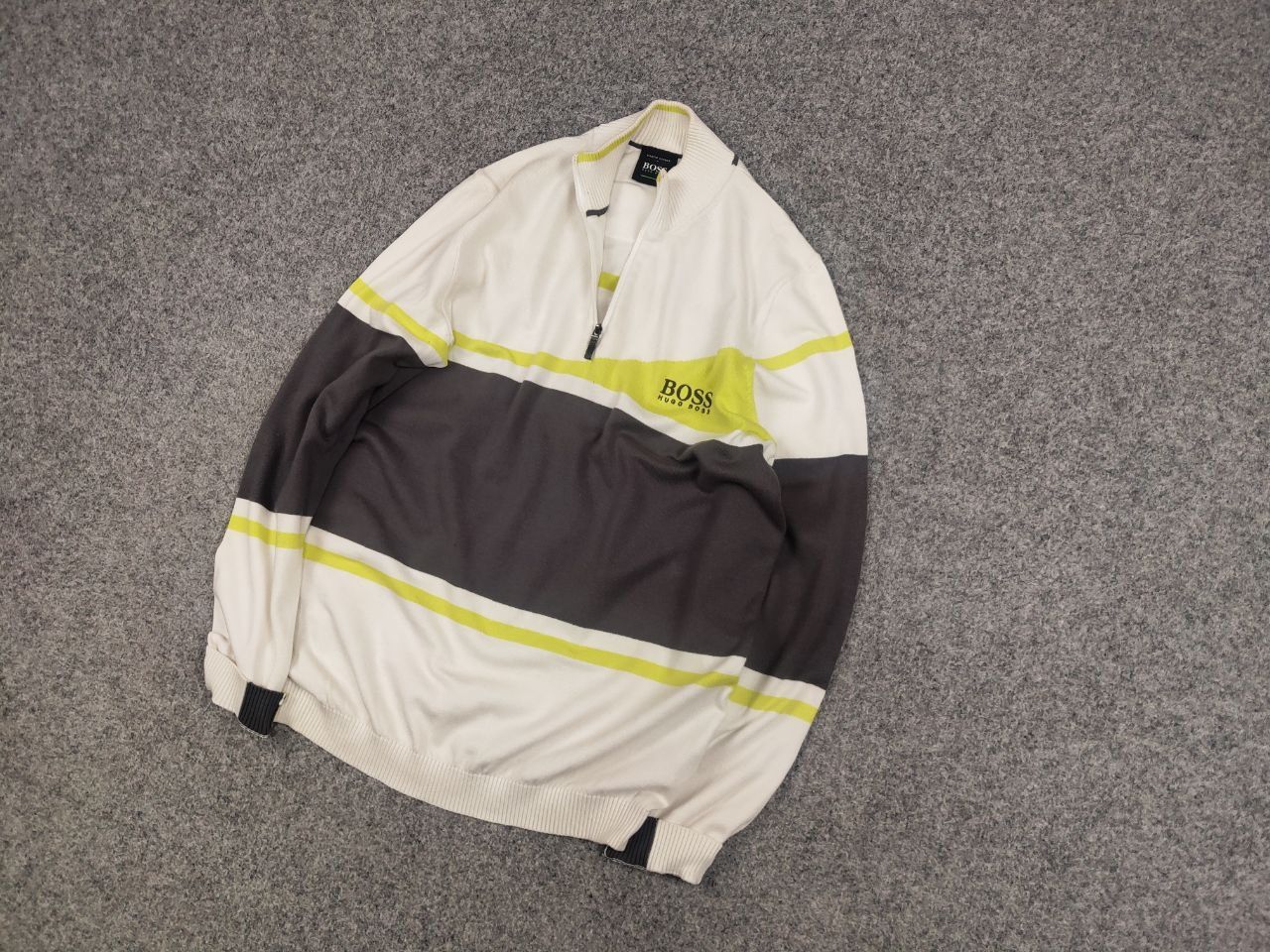 Hugo Boss Hugo Boss x Martin Kaymer Logo Light with zip sweater Size US M / EU 48-50 / 2 - 3 Thumbnail