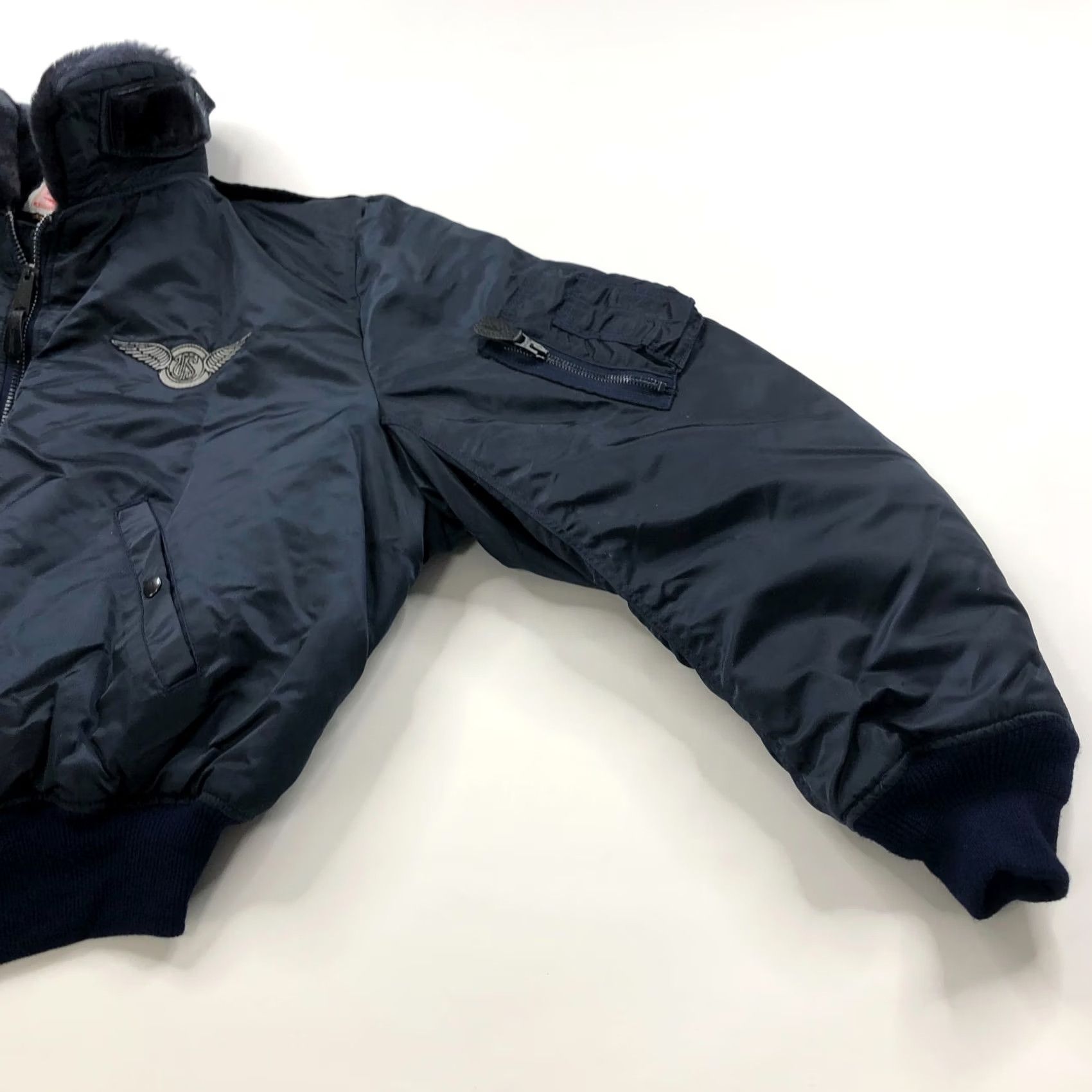 Avirex VINTAGE Avirex Airmail Bomber Jacket Mens 2XL Green Nylon Fur Collar USA MINT Size US XXL / EU 58 / 5 - 3 Thumbnail