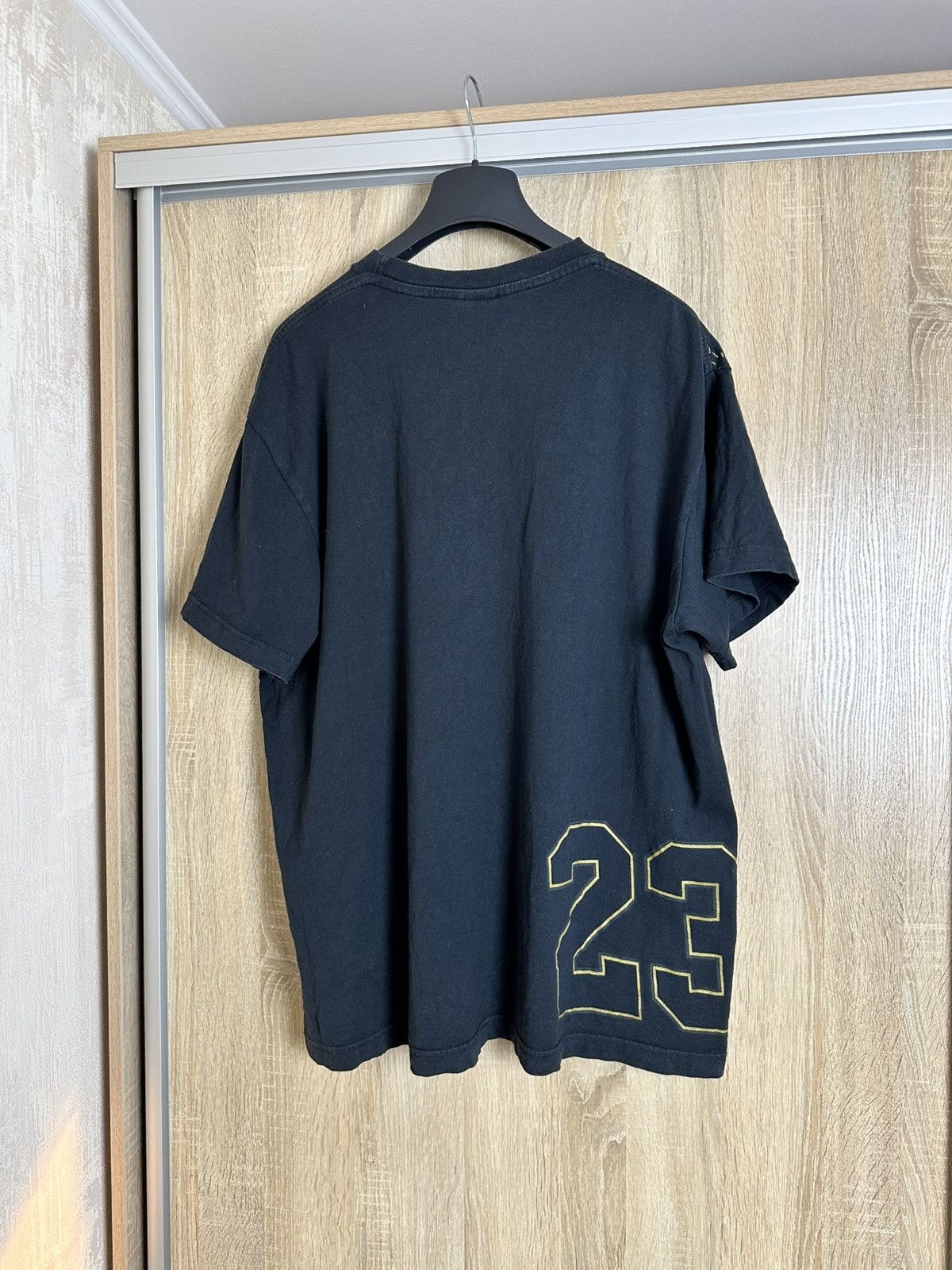 Jordan Brand 🔥 90s Vintage Nike Air Jordan Big Logo T Shirt NBA Size US XL / EU 56 / 4 - 6 Thumbnail