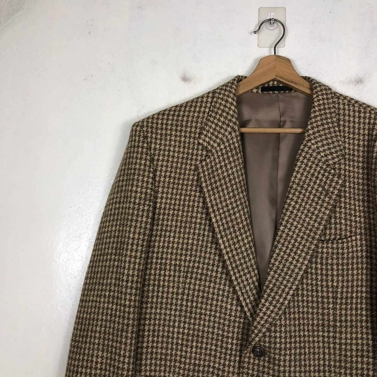 Harris Tweed 📌VINTAGE DOUBLE BREAST WOOL HARRIS TWEED HERRINBONE Size US M / EU 48-50 / 2 - 8 Thumbnail