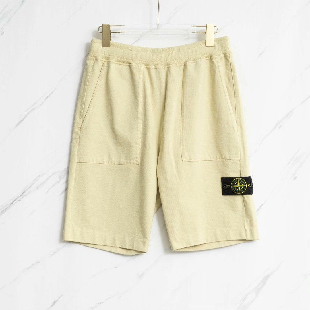 Stone Island Stone Island Men's Logo Shorts Size US 30 / EU 46 - 1 Thumbnail