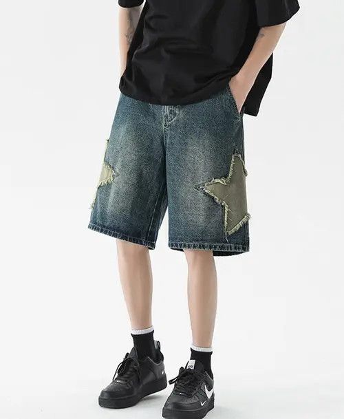 VIBE Star embroidered distressed straight denim shorts Size US 32 / EU 48 - 3 Thumbnail