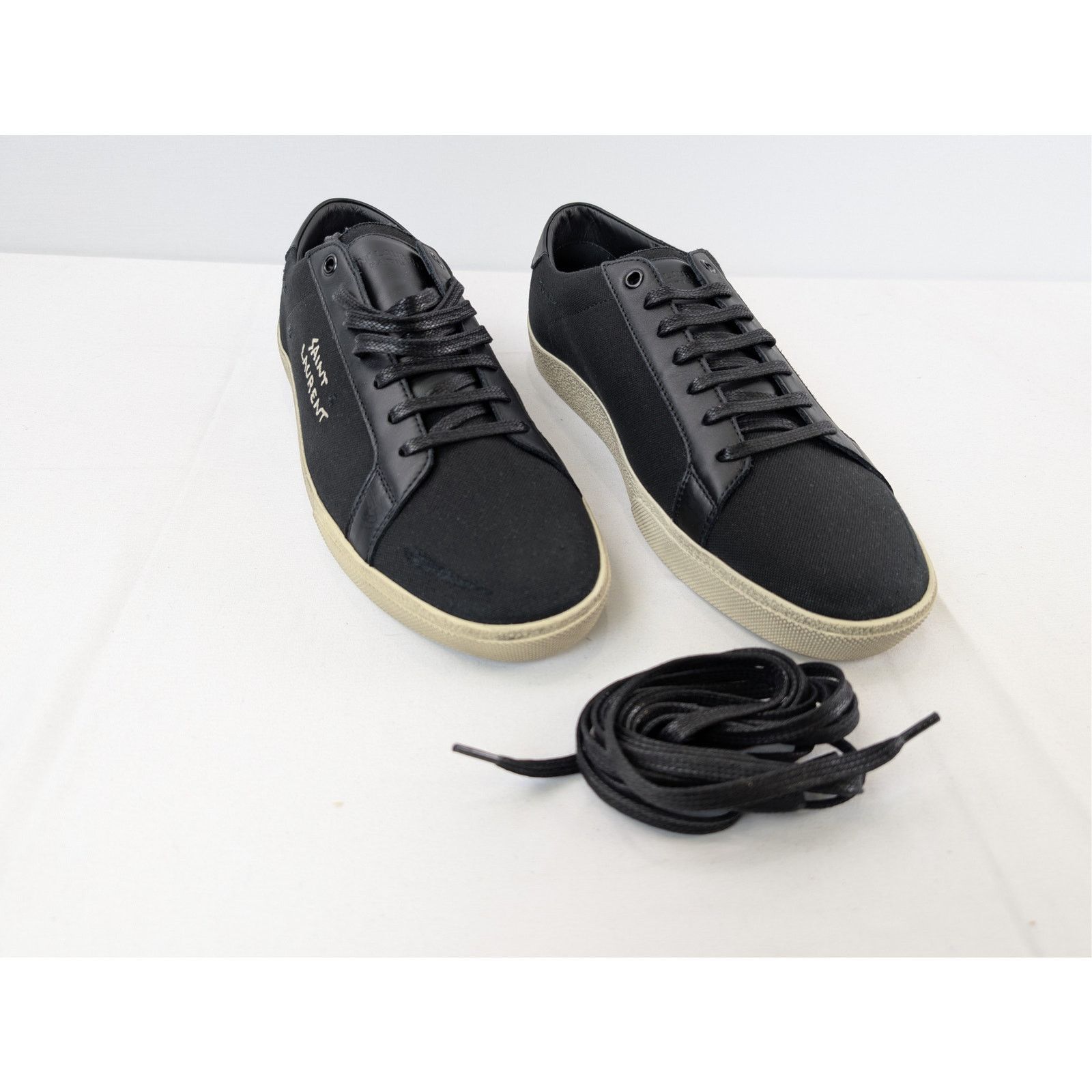 Saint Laurent Paris o1rshd1 SL06 Signa Low Top Sneakers in Black Size US 12 / EU 45 - 6 Thumbnail