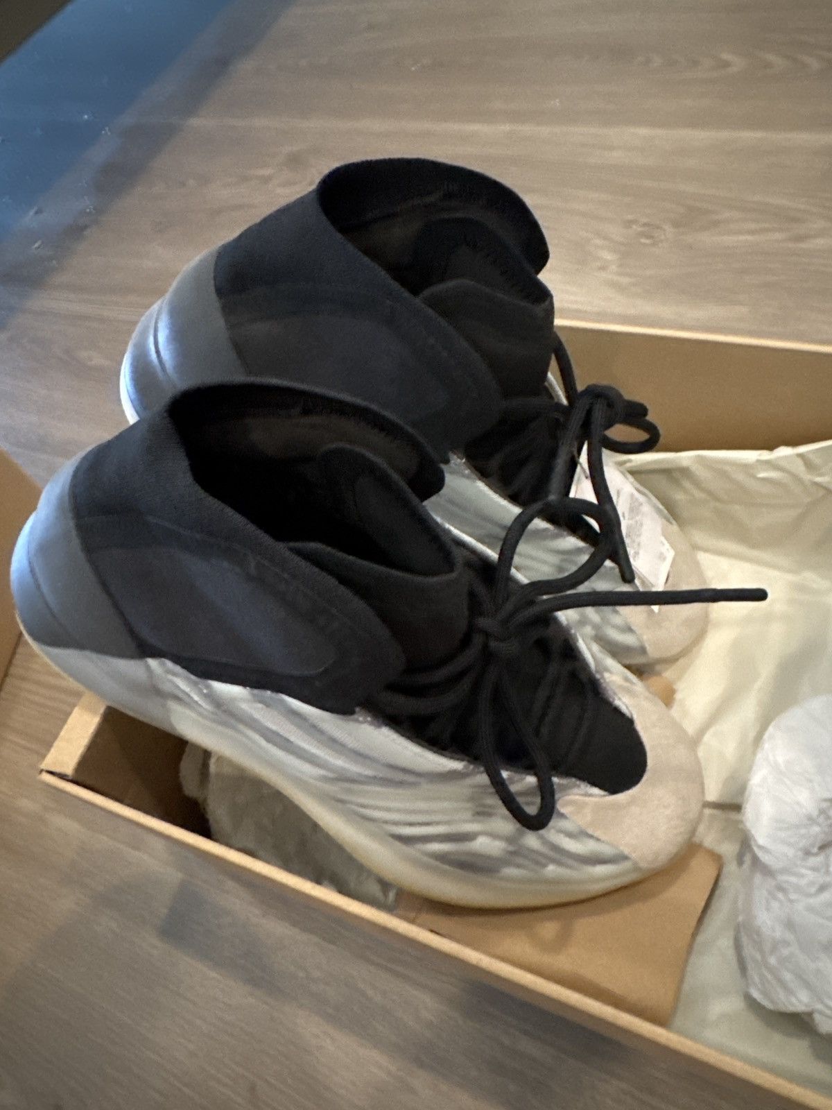 Adidas × Kanye West YZY adidas basketball FZ4362 men’s 10.5 Size US 10.5 / EU 43-44 - 7 Thumbnail
