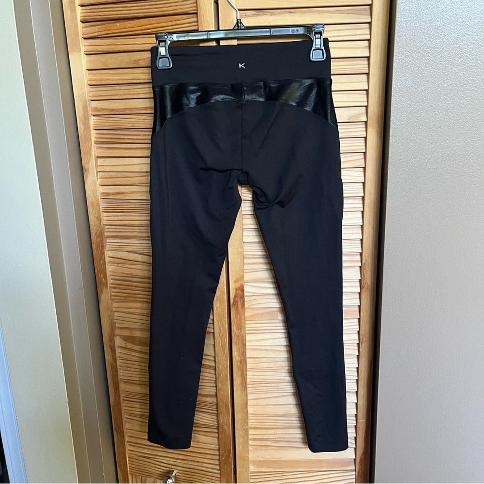 Other Koral Lustrous Metallic Shine Moto Legging Women’s Size S Size 25" / US 0 / IT 36 - 4 Thumbnail
