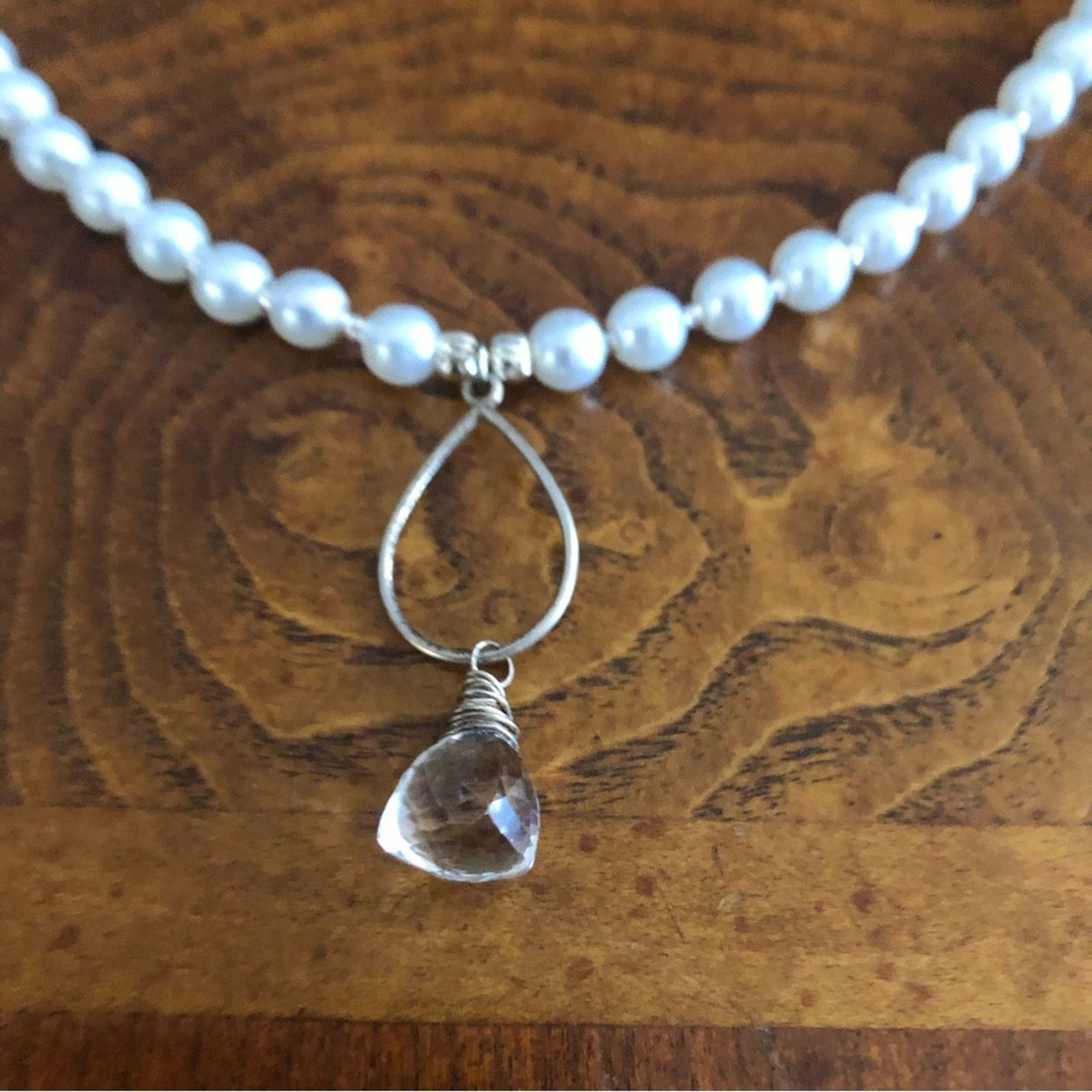 Handmade Handcrafted repurpose triangle facet crystal Pearl necklace Size ONE SIZE - 9 Thumbnail