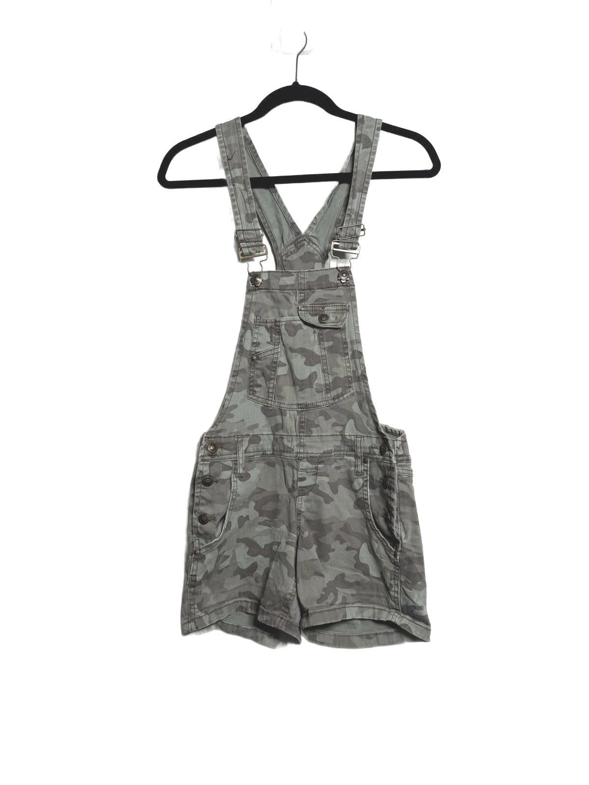 Designer Y2K L.E.I Green Camo Overall Shorts Size 26" / US 2 / IT 38 - 1 Thumbnail