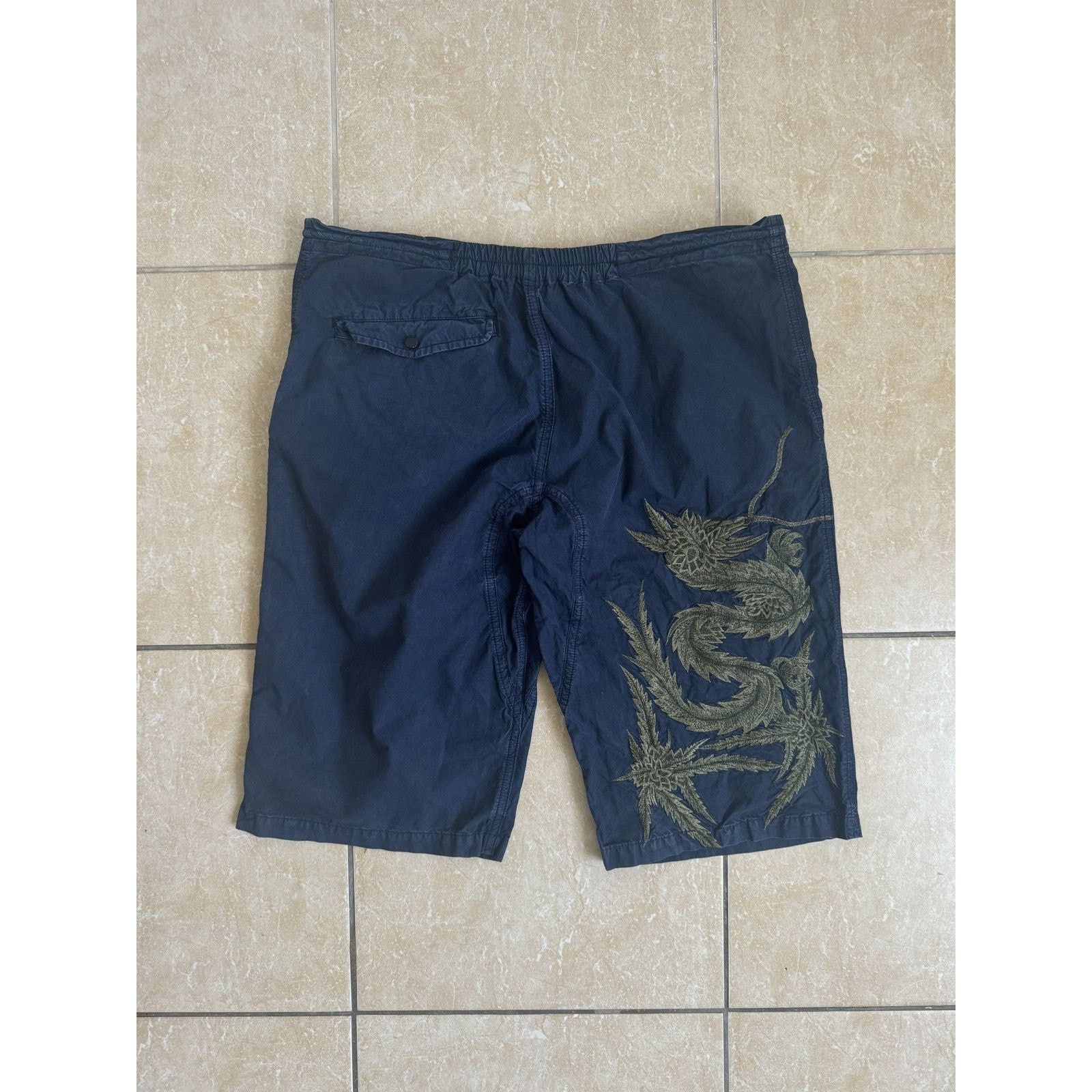 Maharishi Vintage Maharishi Embroidered shorts Size US 30 / EU 46 - 1 Thumbnail