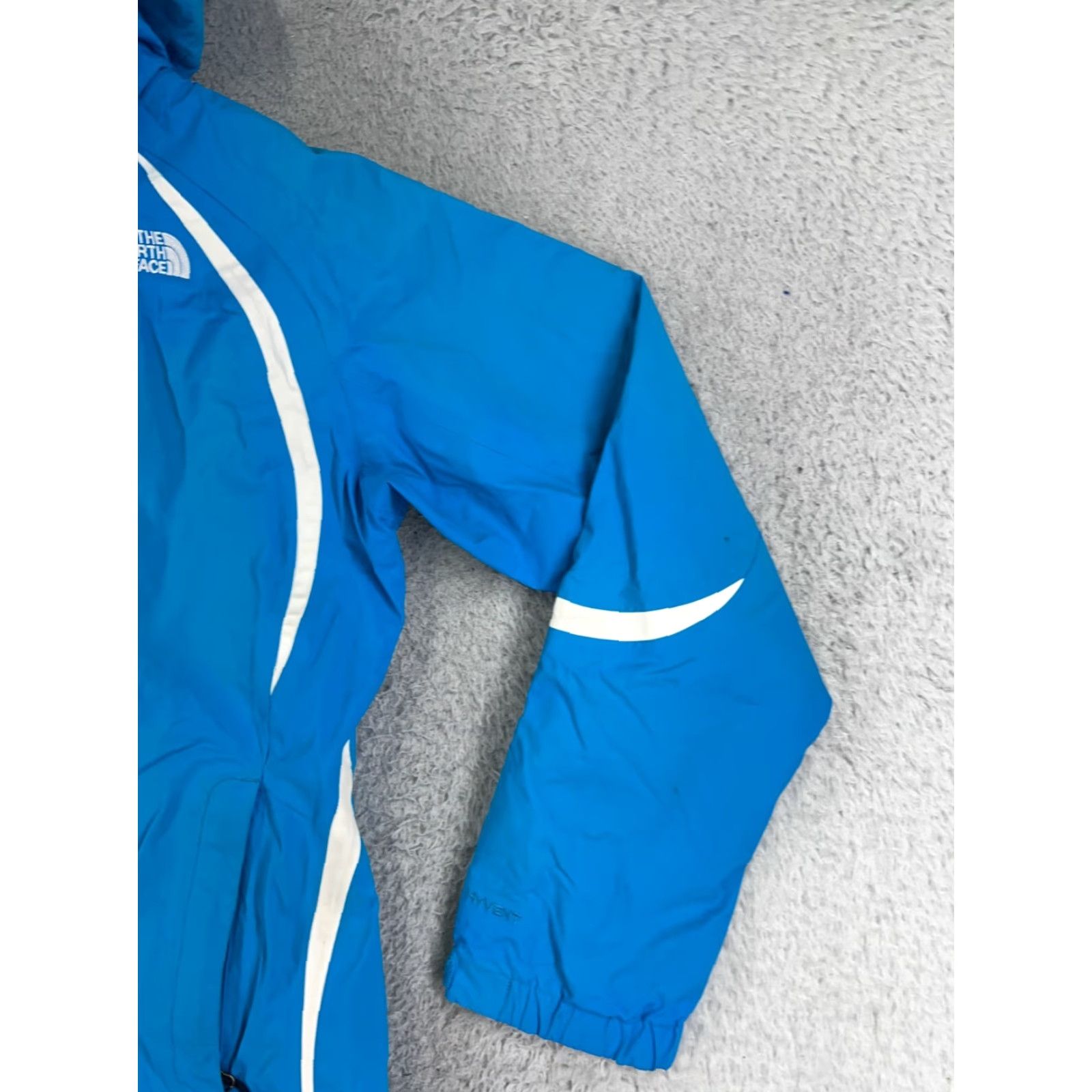 The North Face The North Face Jacket Womens Small Blue HyVent Windbreaker Weatherproof Windbreaker Jacket Blue Womens S The North Face Size S / US 4 / IT 40 - 6 Thumbnail