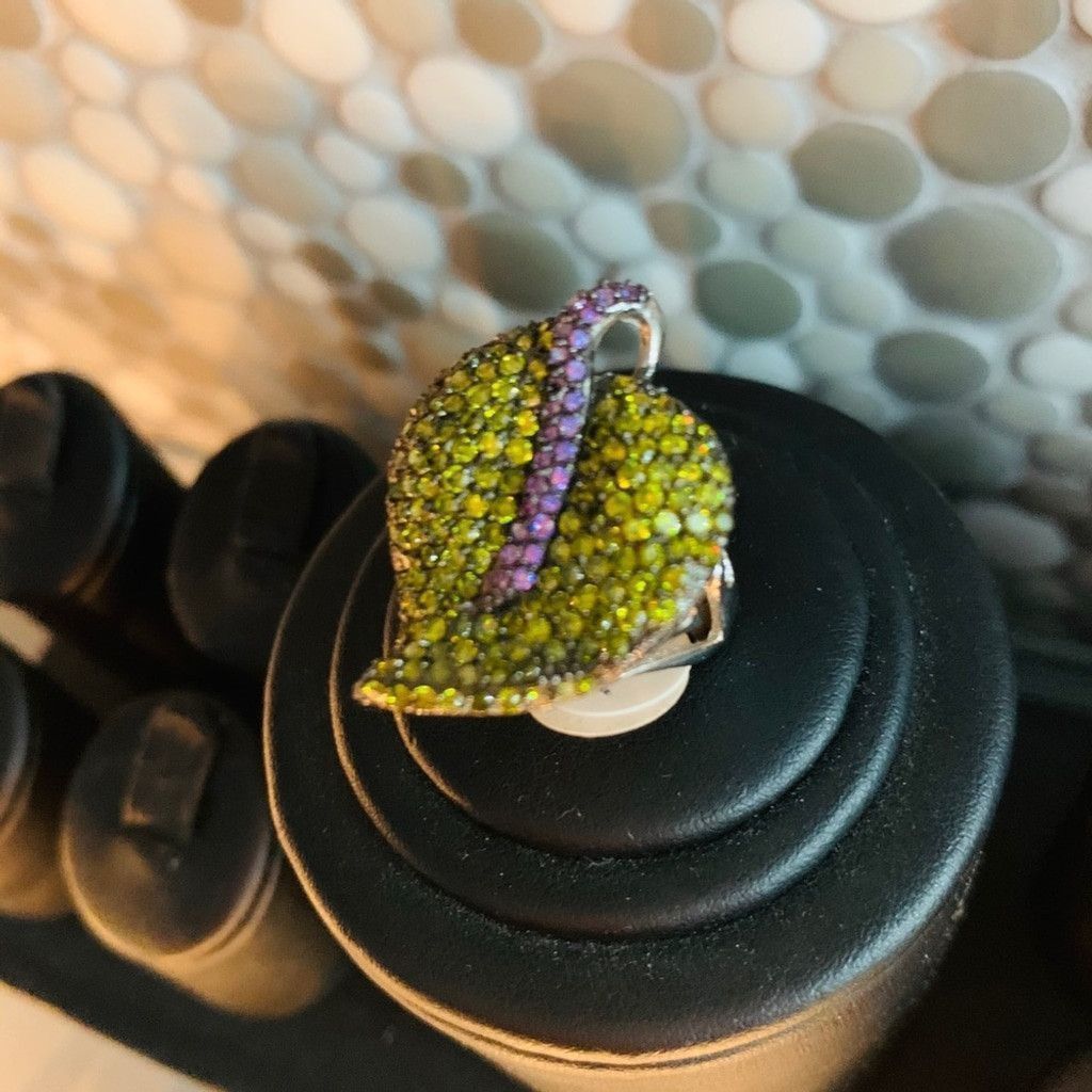 Other 💲💲SALE💲 Sterling Silver Ring w green CZ size 7 Size ONE SIZE - 2 Thumbnail