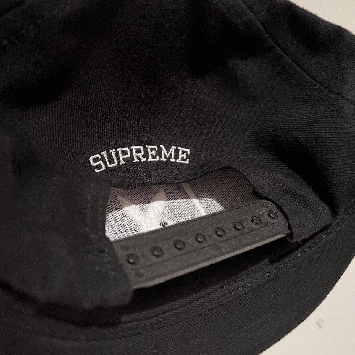 Supreme Supreme PlayBoy Snapback Hat Size ONE SIZE - 12 Thumbnail