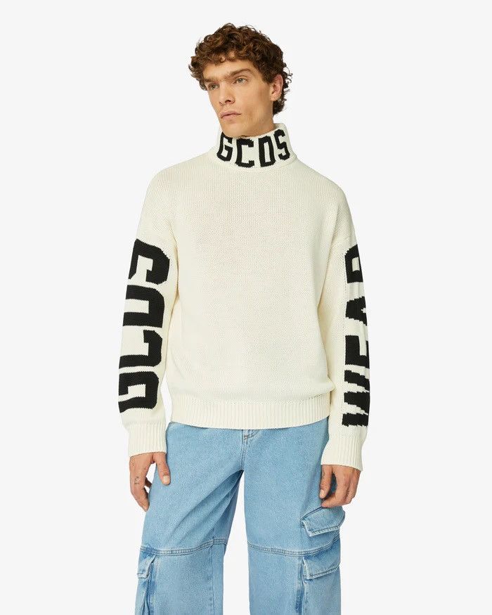 Aw23 Gcds Logo Cream Turtleneck Sweater in White, Men's — image 2 of 6