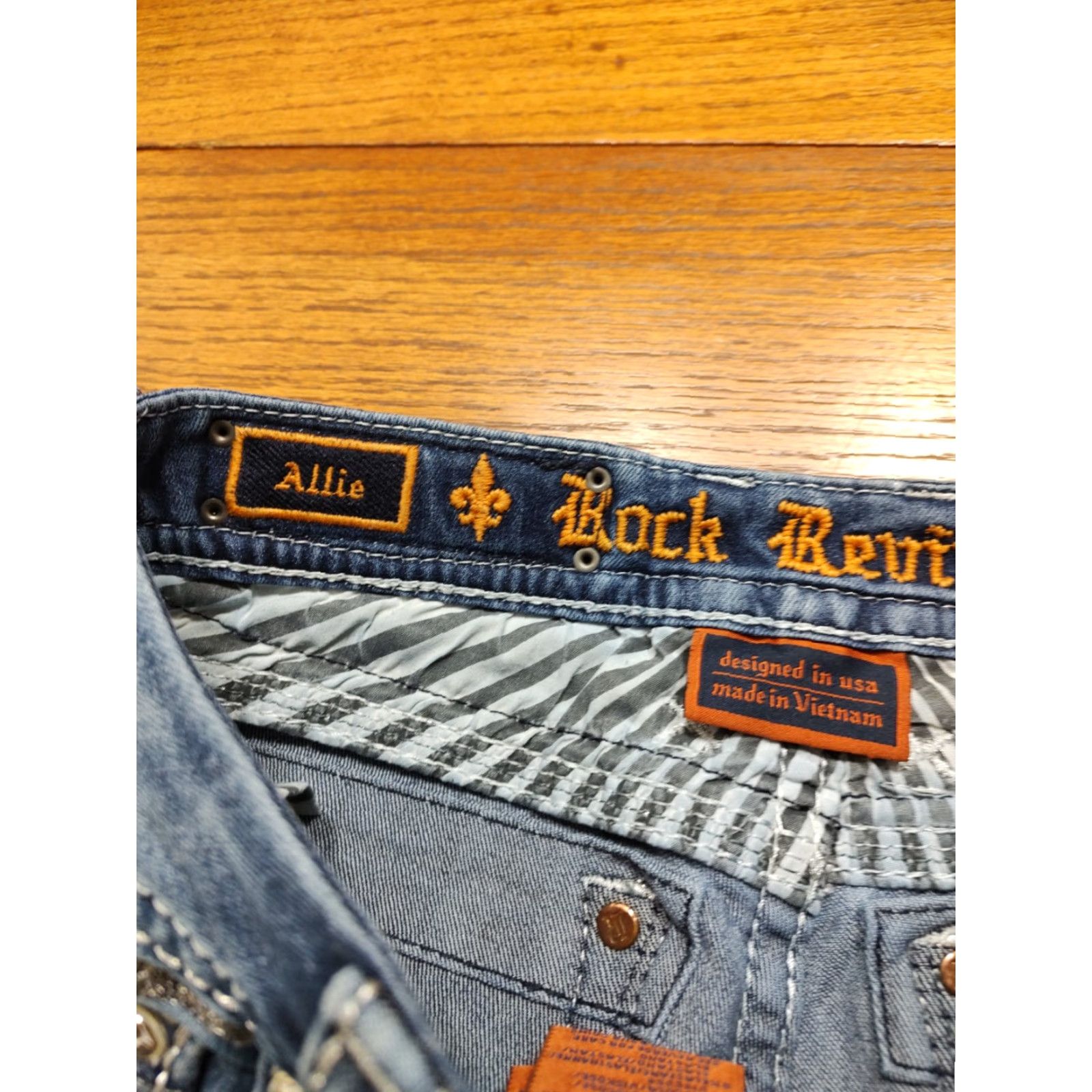 Vintage VINTAGE Rock Revival Allie Skinny Womens 26 X 29 Inseam Denim Distressed Blue Jeans Size 26" / US 2 / IT 38 - 6 Thumbnail