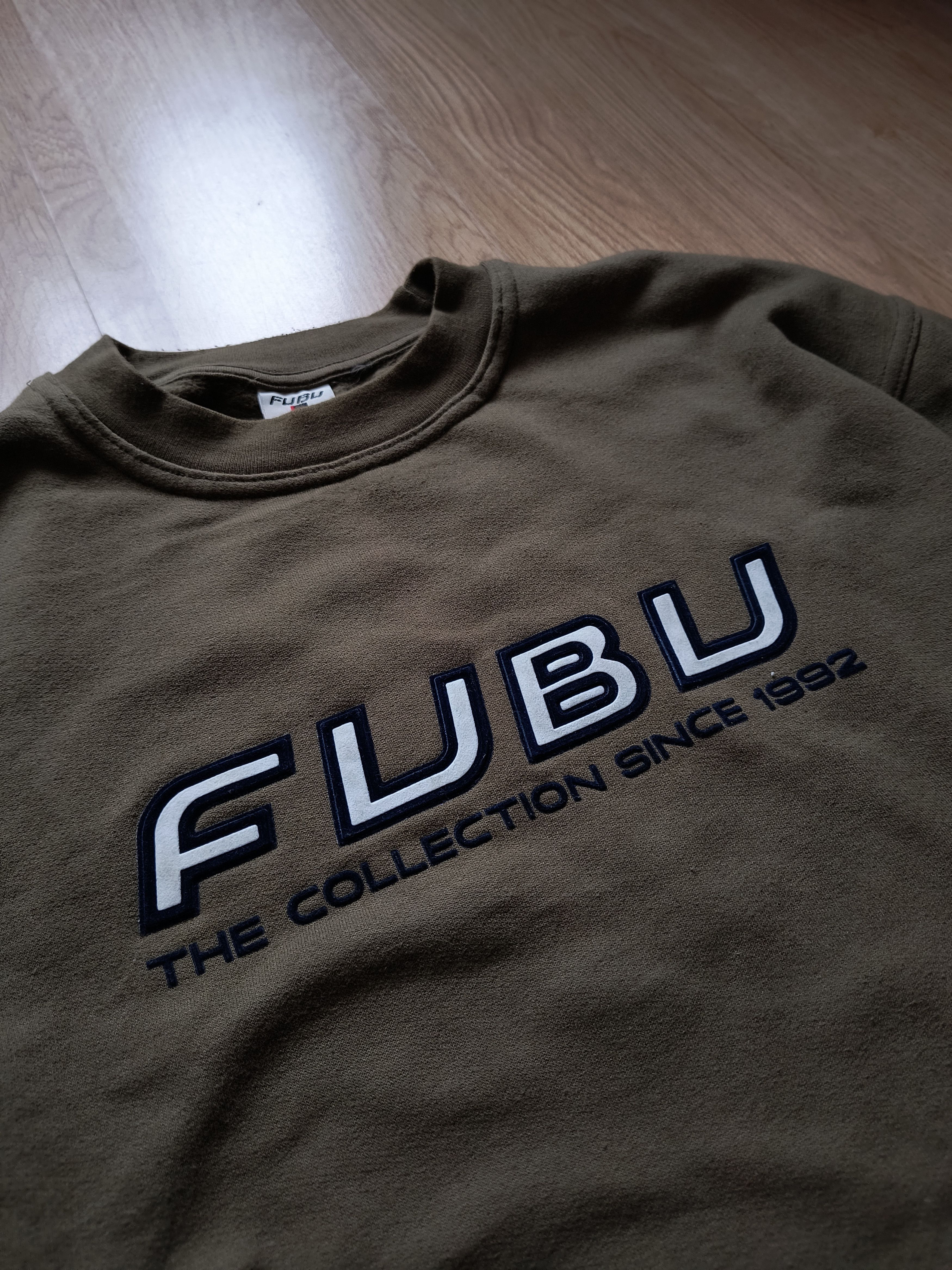 Fubu Vintage Fubu creawneck sweathshirt y2k 90's rap sk8 Size US L / EU 52-54 / 3 - 4 Thumbnail