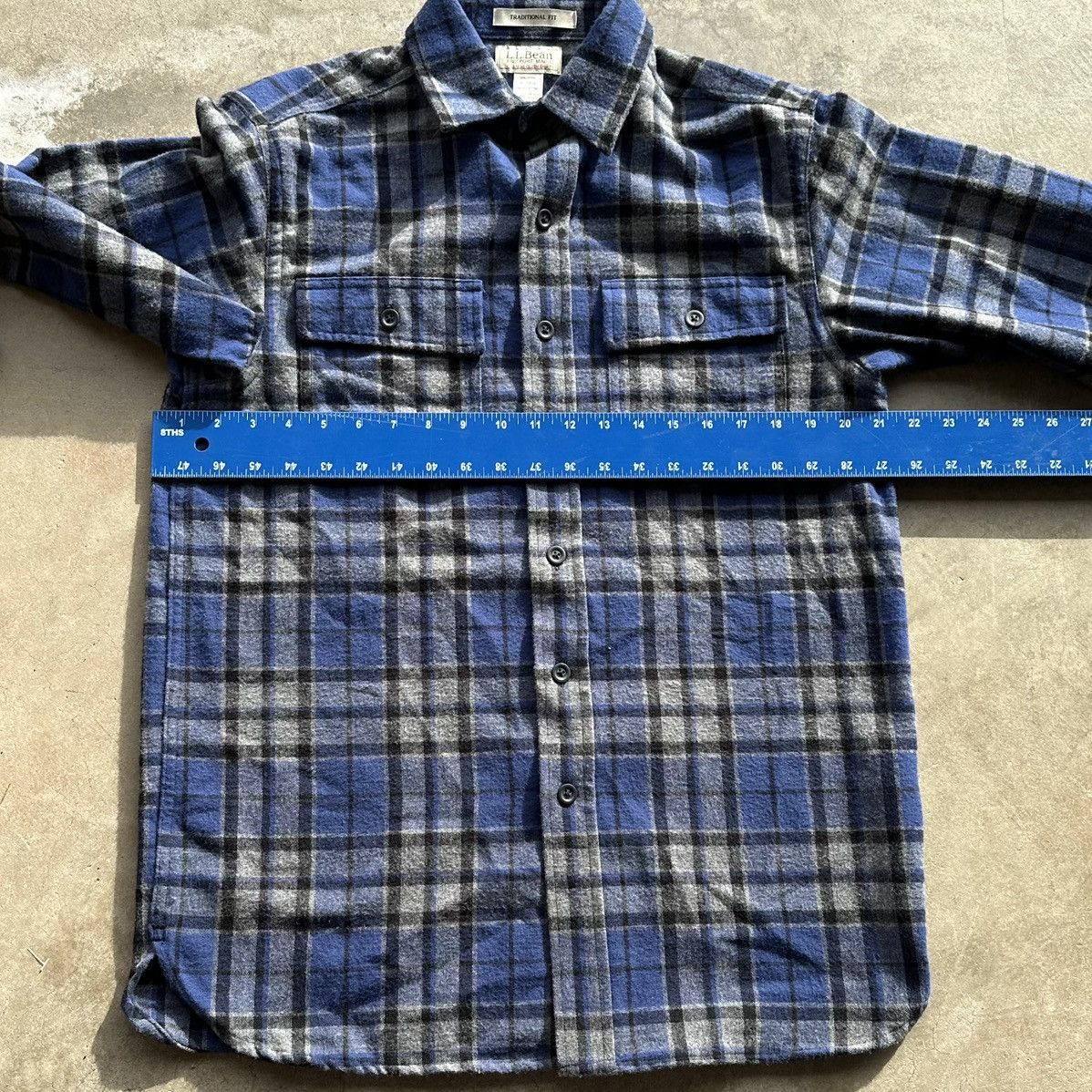 L.L. Bean L.L. Bean Chamois Cloth Flannel Shirt Mens Small Blue Button Size US S / EU 44-46 / 1 - 4 Thumbnail