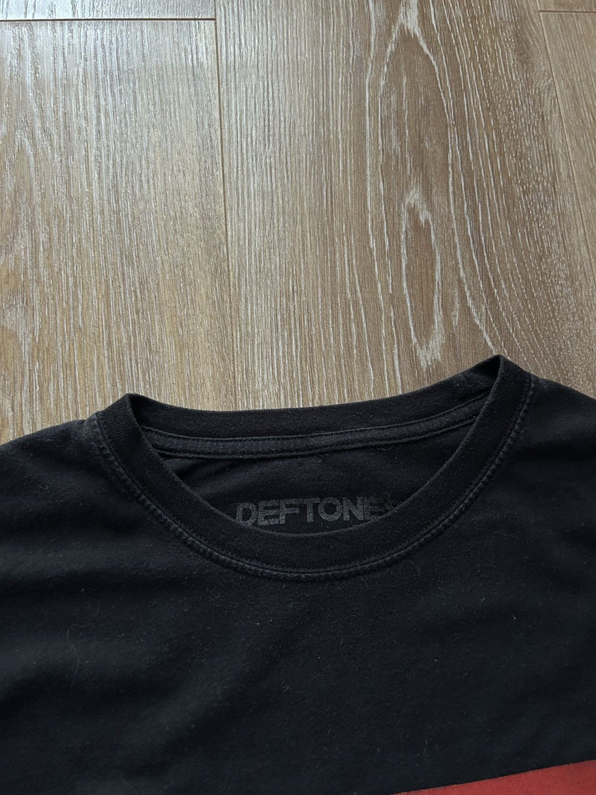 Band Tees Deftones White Pony Worldwide Tour Band T-Shirt Size US M / EU 48-50 / 2 - 3 Thumbnail