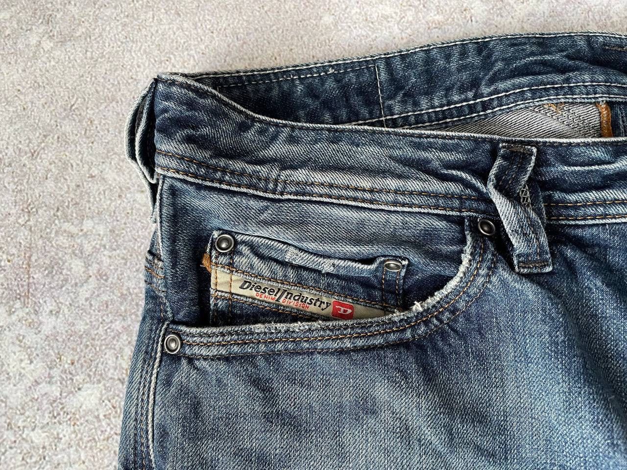 Diesel × Vintage Diesel THANAZ Denim Jeans Pants Size W32 L34 Y2K Rare Item Size US 33 - 3 Thumbnail