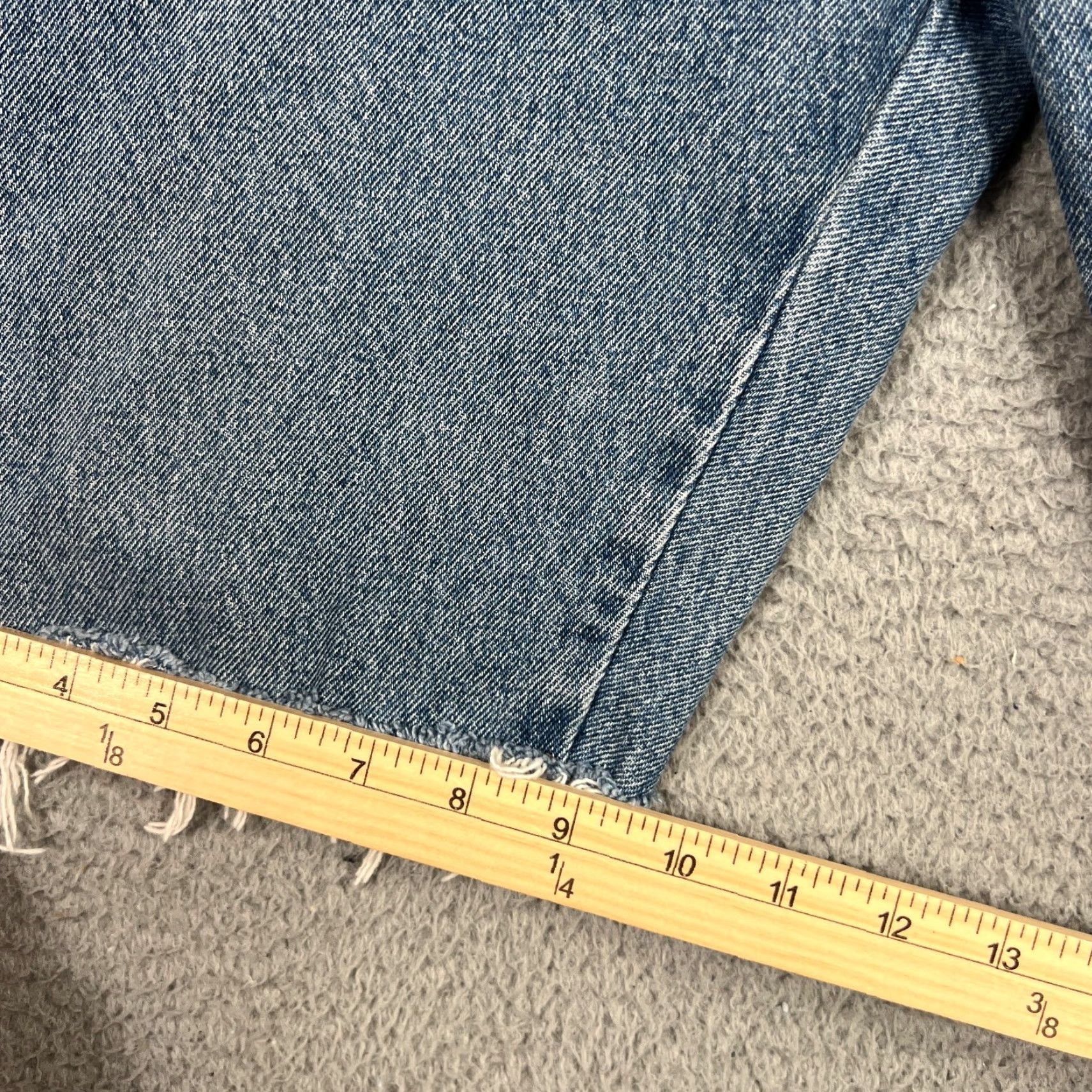Wrangler VINTAGE Wrangler Shorts Mens 31 Denim Bermuda Cut Off Grunge Casual Summer Men Size US 31 - 3 Thumbnail