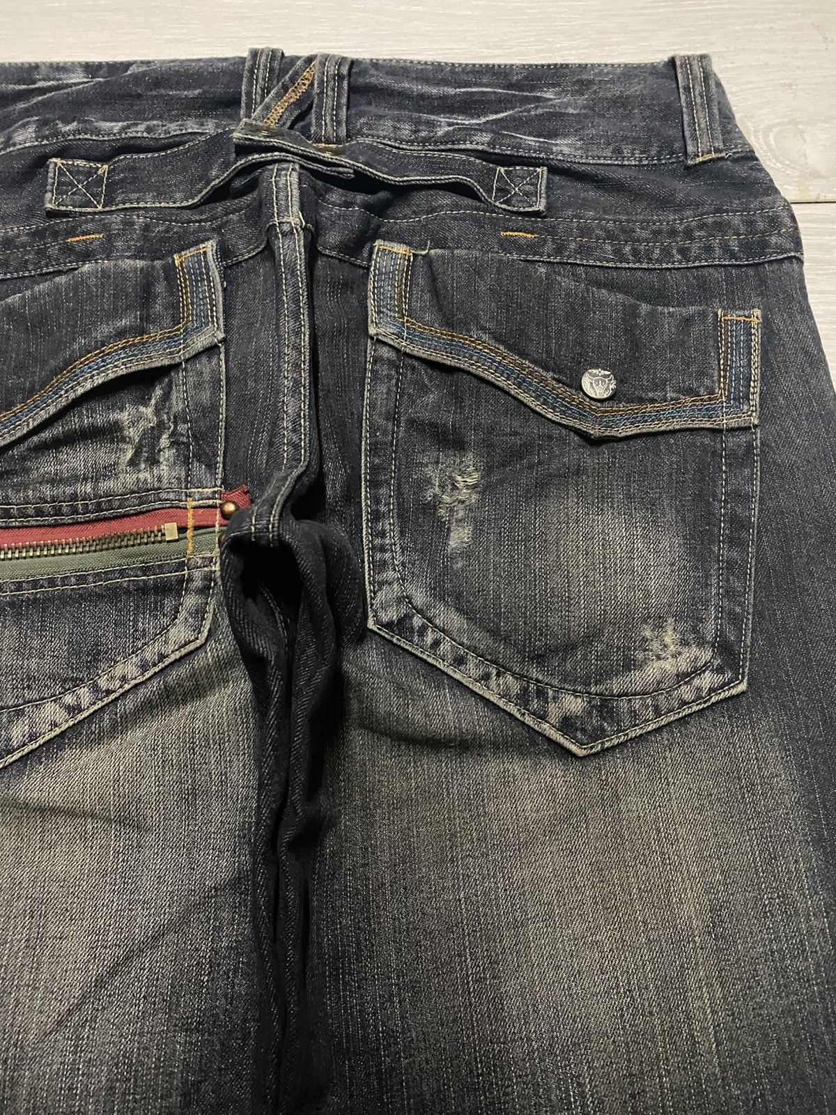 Japanese Brand Japanese Brand Memory Buckle Back Baggy Evisu Style Jeans Size US 35 - 8 Thumbnail