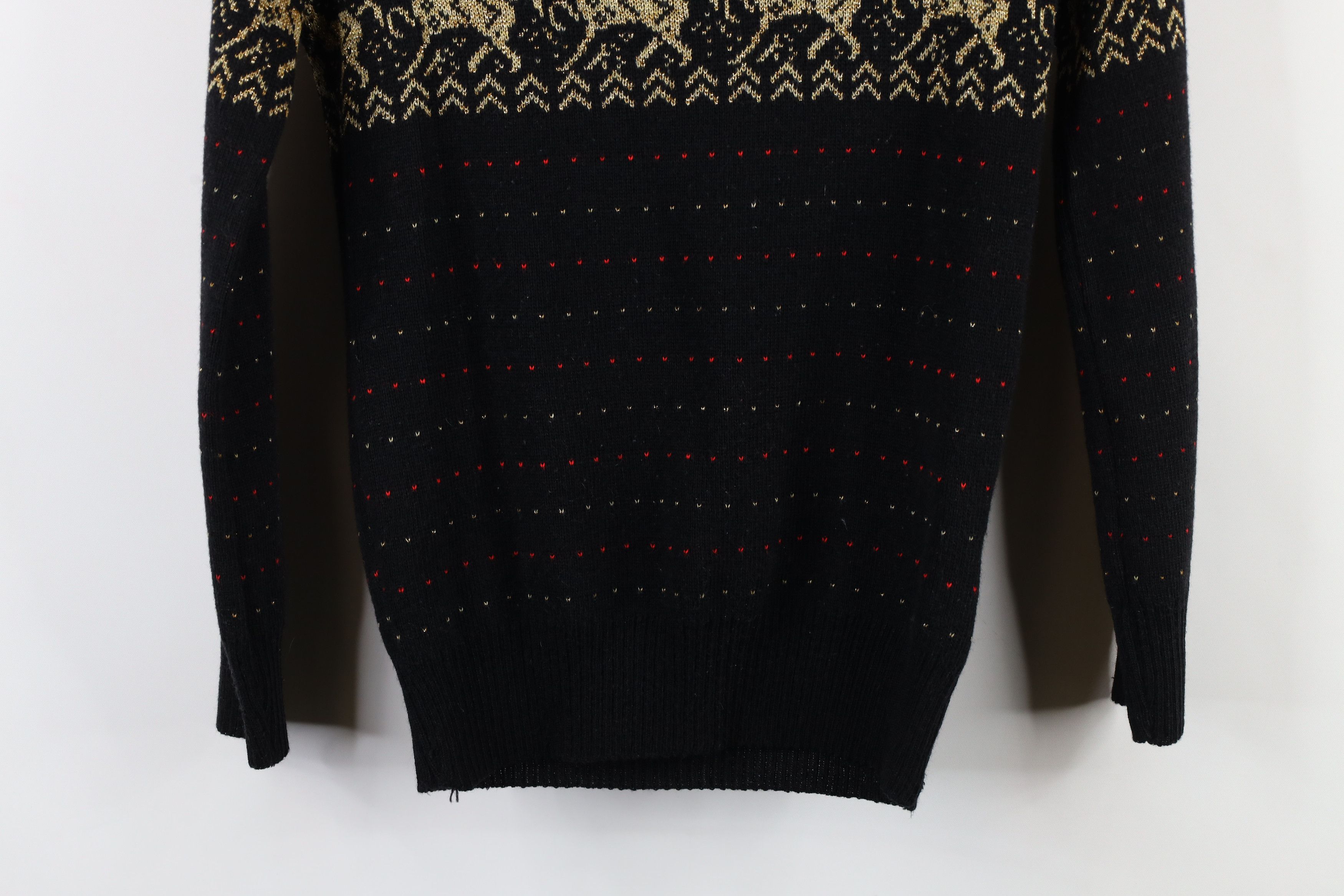Vintage Vintage 70s Streetwear Christmas Reindeer Knit Sweater USA Size S / US 4 / IT 40 - 14 Thumbnail
