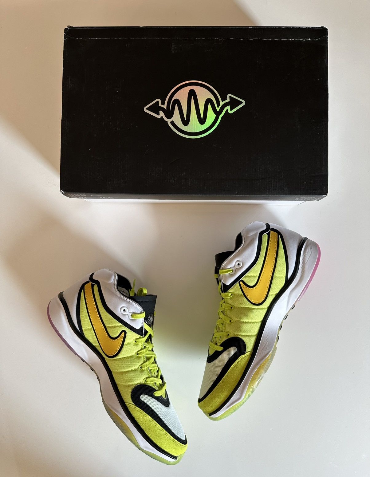 Nike Air Zoom G.T. Hustle 2 Cyber Vivid Sulfur Size US 13 / EU 46 - 3 Thumbnail
