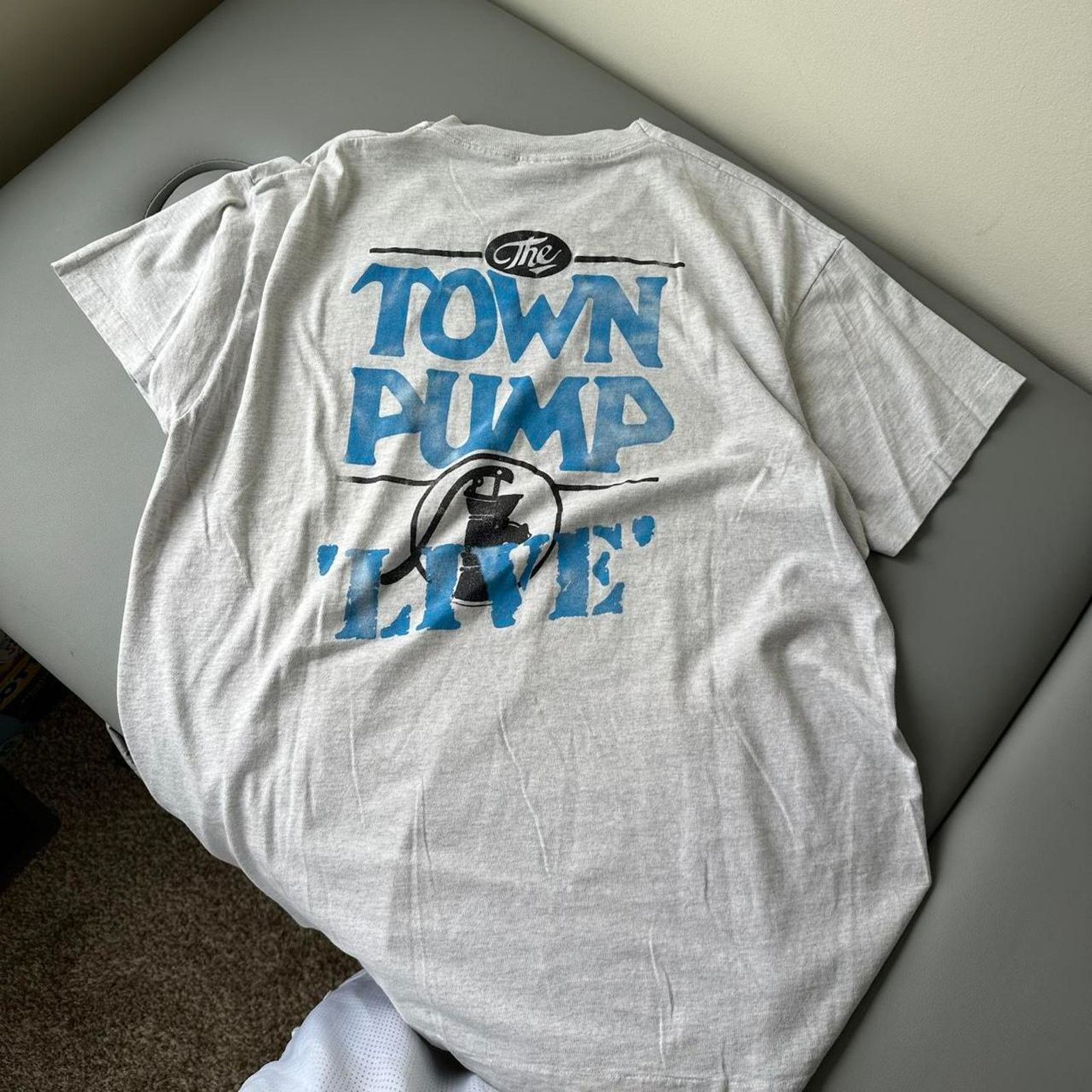 Band Tees × Vintage Vintage 90s Town Pump Concert Punk BC British Columbia Size US XL / EU 56 / 4 - 8 Thumbnail