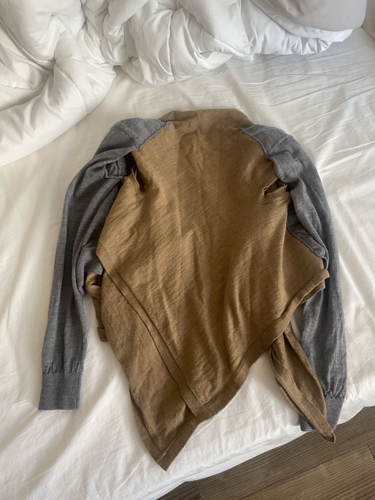 Comme des Garcons × Japanese Brand Comme des Garcons Cardigan 2009AW runway look 37 Size S / US 4 / IT 40 - 2 Thumbnail