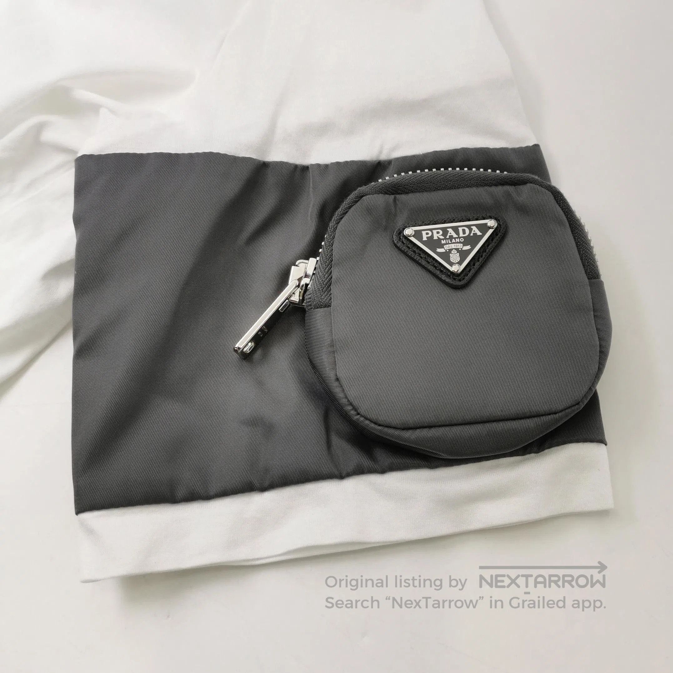 Prada Prada Cotton Triangle Logo Short Sleeve T. Size S / US 4 / IT 40 - 3 Thumbnail