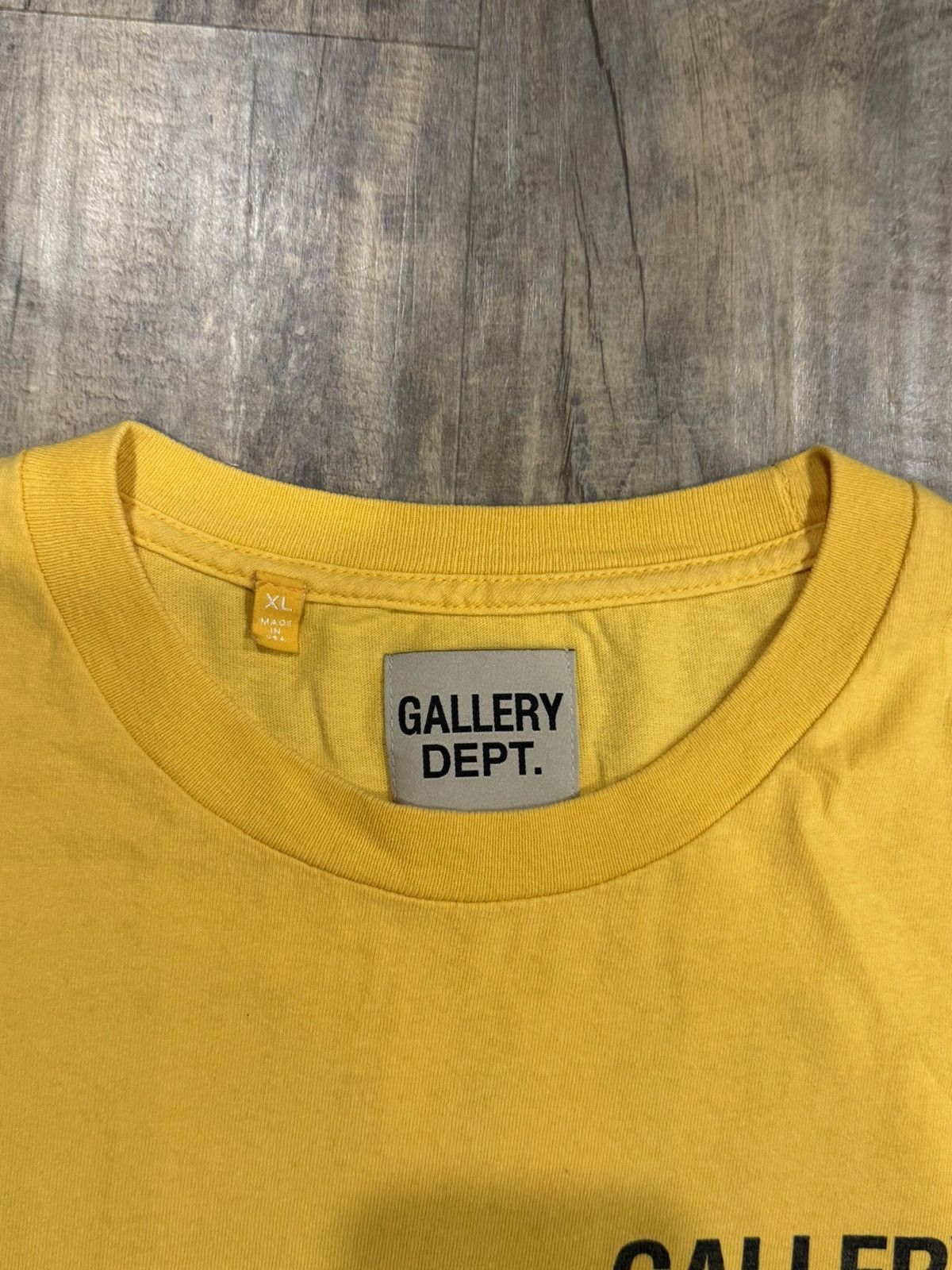 Gallery Dept. RARE Gallery Dept Yellow Souvenir Logo Tee Hollywood Vintage Size US XL / EU 56 / 4 - 6 Thumbnail