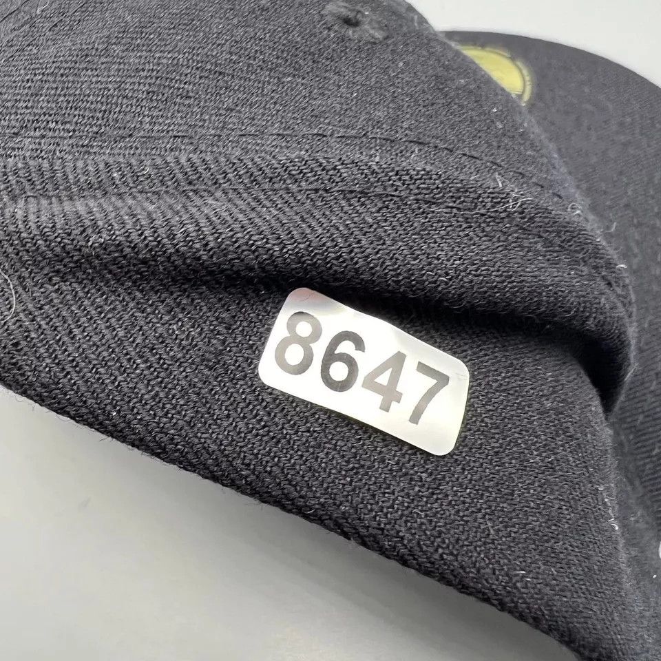 New Era One Piece Portgas D Ace Hat Men 7 1/2 59Fifty New Era Fitted Size ONE SIZE - 8 Thumbnail