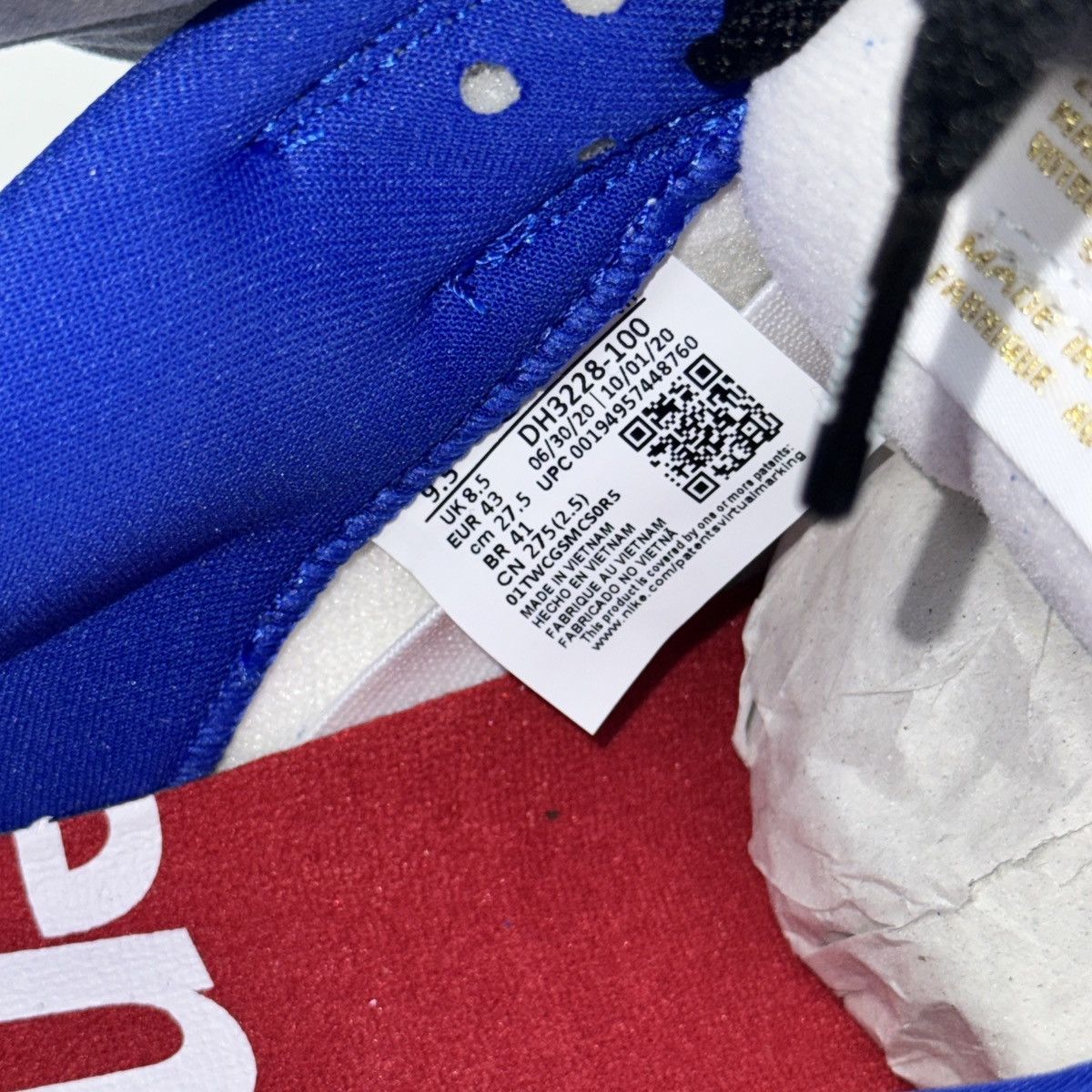 Nike × Supreme NIKE SB DUNK LOW OG QS STARS HYPER ROYAL 2021 Size US 9.5 / EU 42-43 - 11 Thumbnail