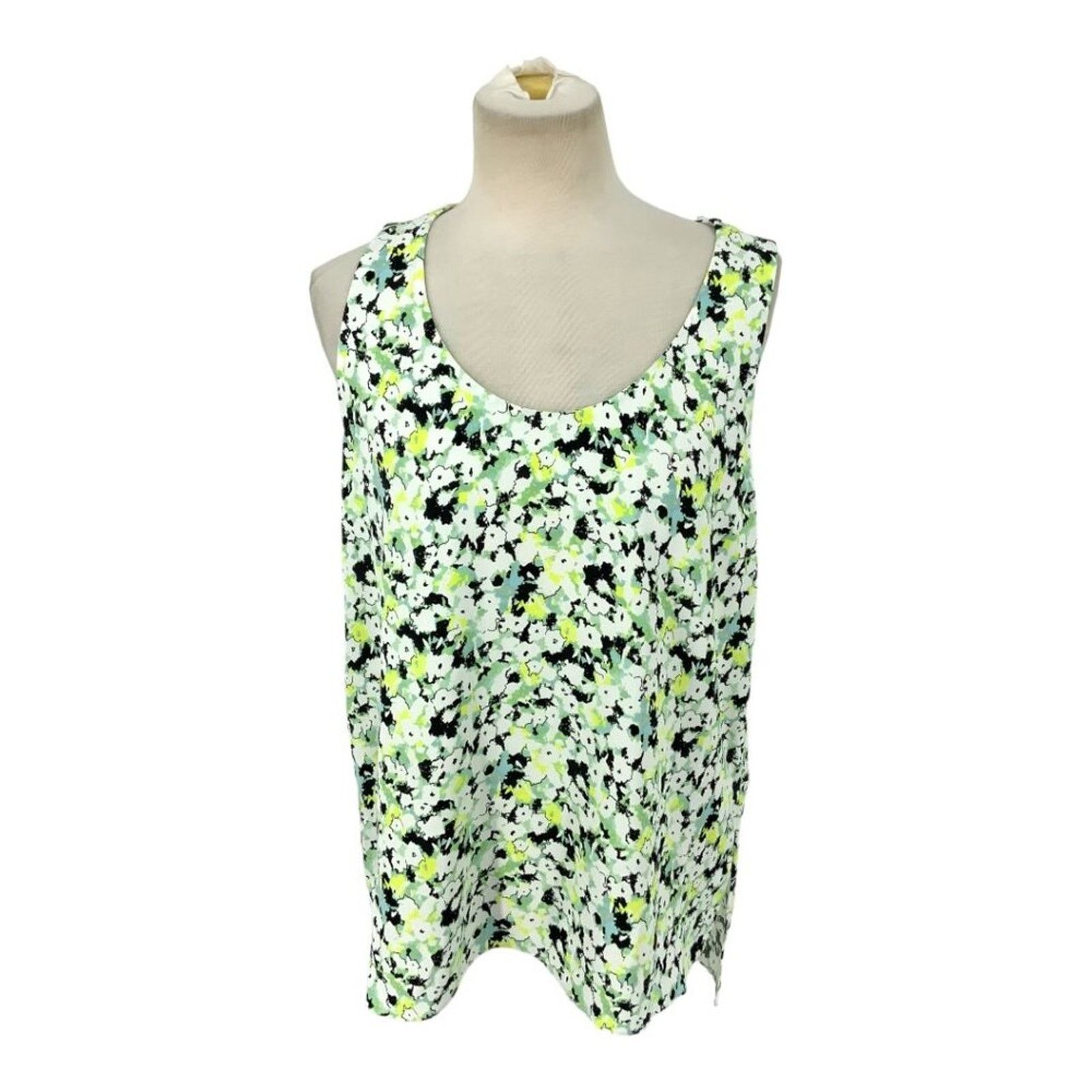 Nordstrom Nordstrom Green Floral Tank Top Size Medium NWOT $60 MSRP Size M / US 6-8 / IT 42-44 - 1 Thumbnail