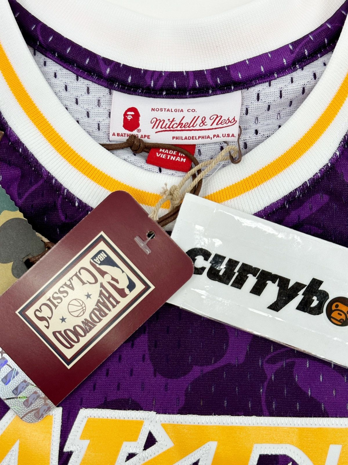 Bape × Mitchell & Ness BAPE x Mitchell & Ness Los Angeles Lakers Jersey Purple Size US XXL / EU 58 / 5 - 5 Thumbnail