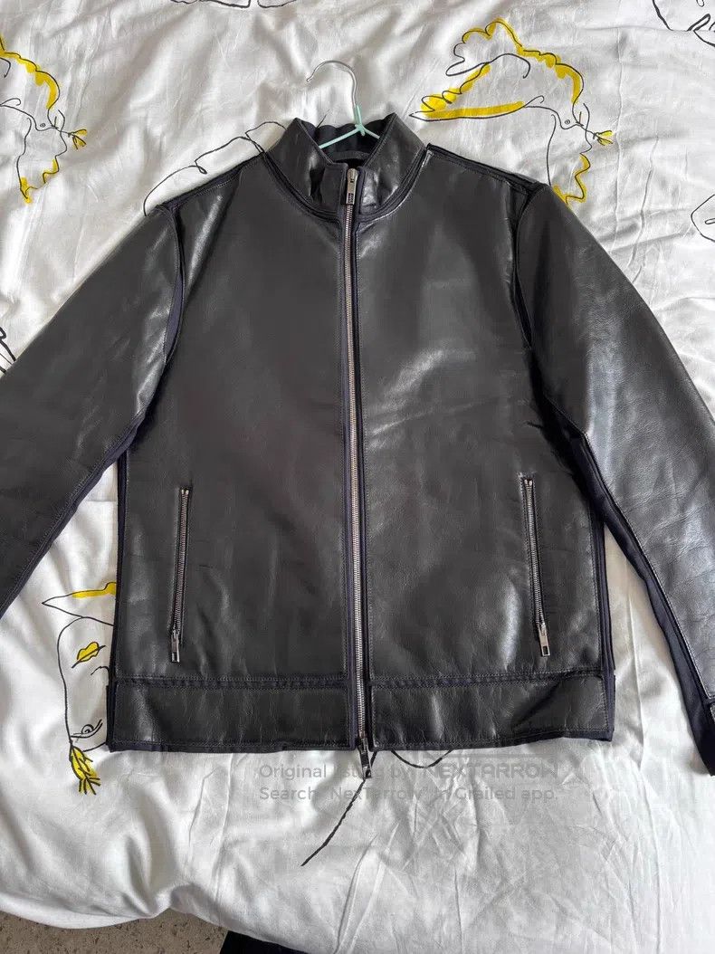 Valentino Valentino leather Size M / US 6-8 / IT 42-44 - 1 Thumbnail