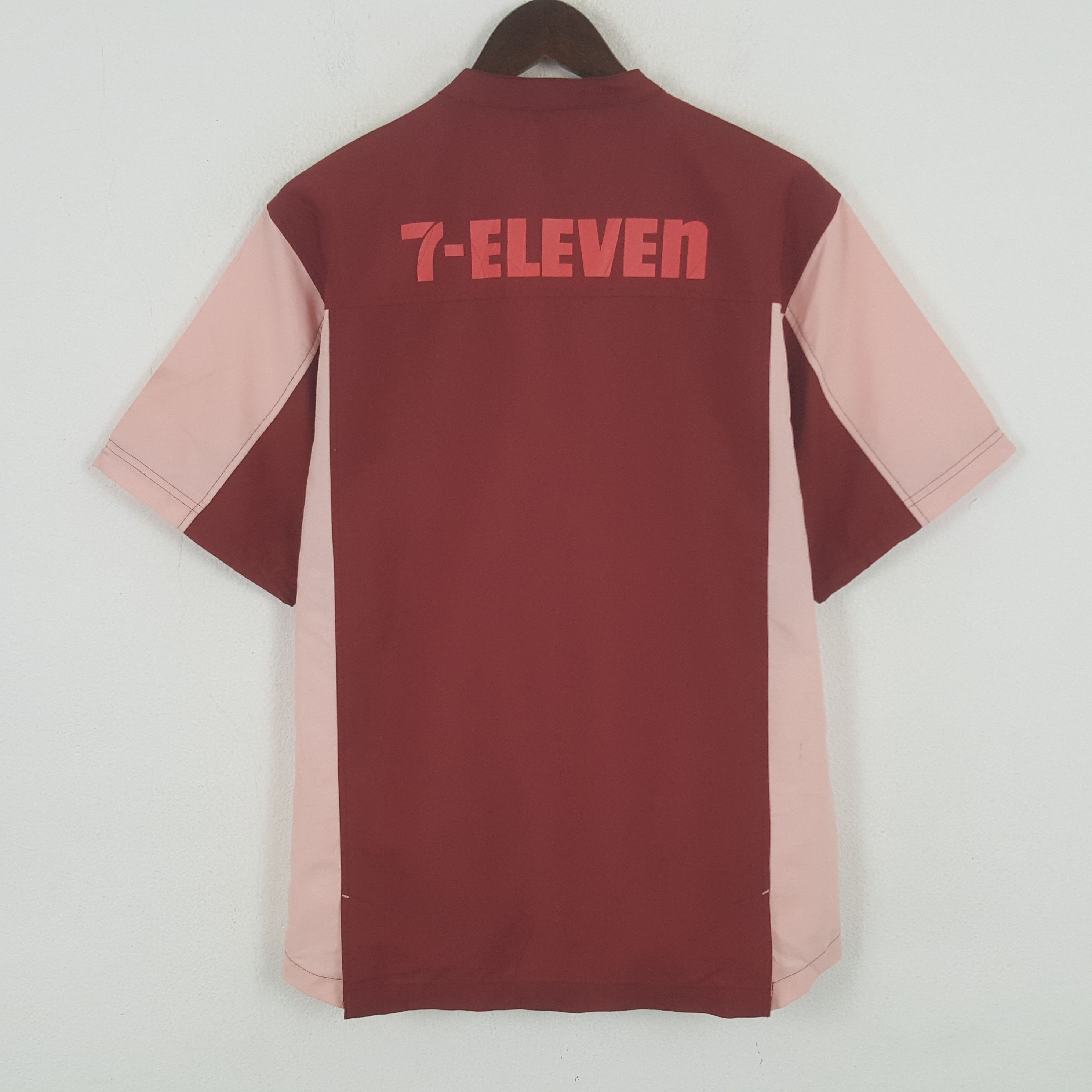 Japanese Brand Vintage 7 Eleven Big Logo Uniform Japan Worker Jacket Size US L / EU 52-54 / 3 - 1 Thumbnail
