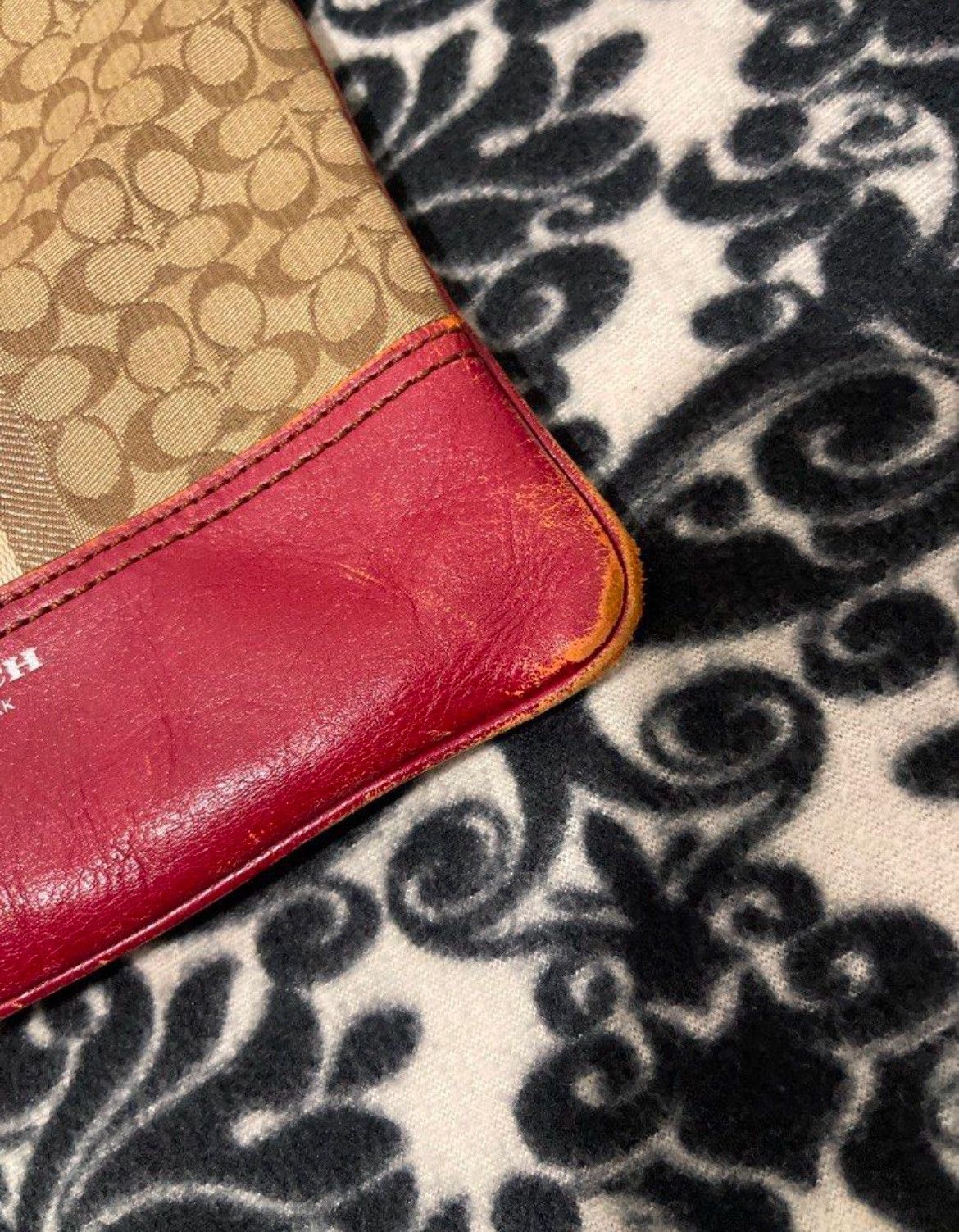 Coach Authentic Coach Signature Mini Sling Bag Size ONE SIZE - 3 Thumbnail