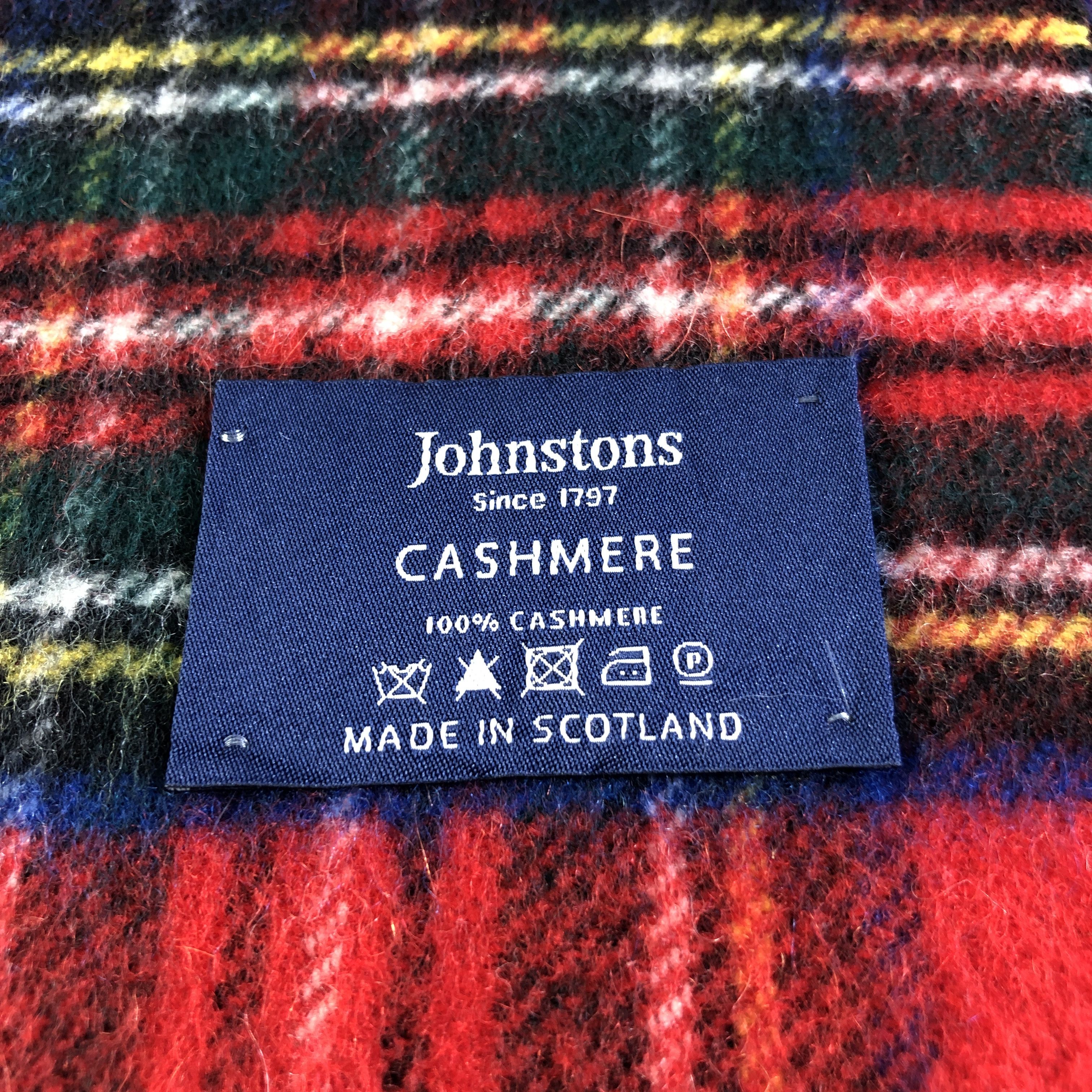 Johnstons Of Elgin Johnstons Of Elgin Cashmere Scarf Muffler V2721 Size ONE SIZE - 4 Thumbnail