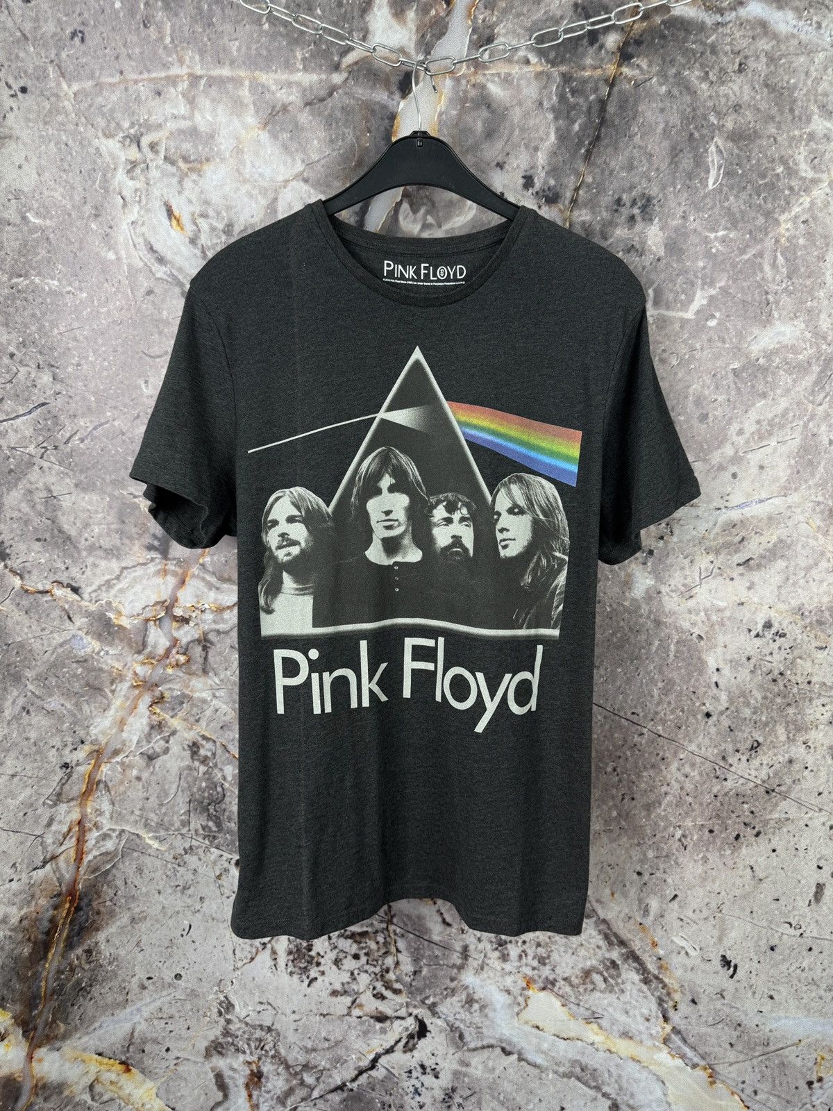 Pink Floyd Men’s Pink Floyd Music (1987) T-Shirt Rock Band Size XL Size US XL / EU 56 / 4 - 1 Thumbnail