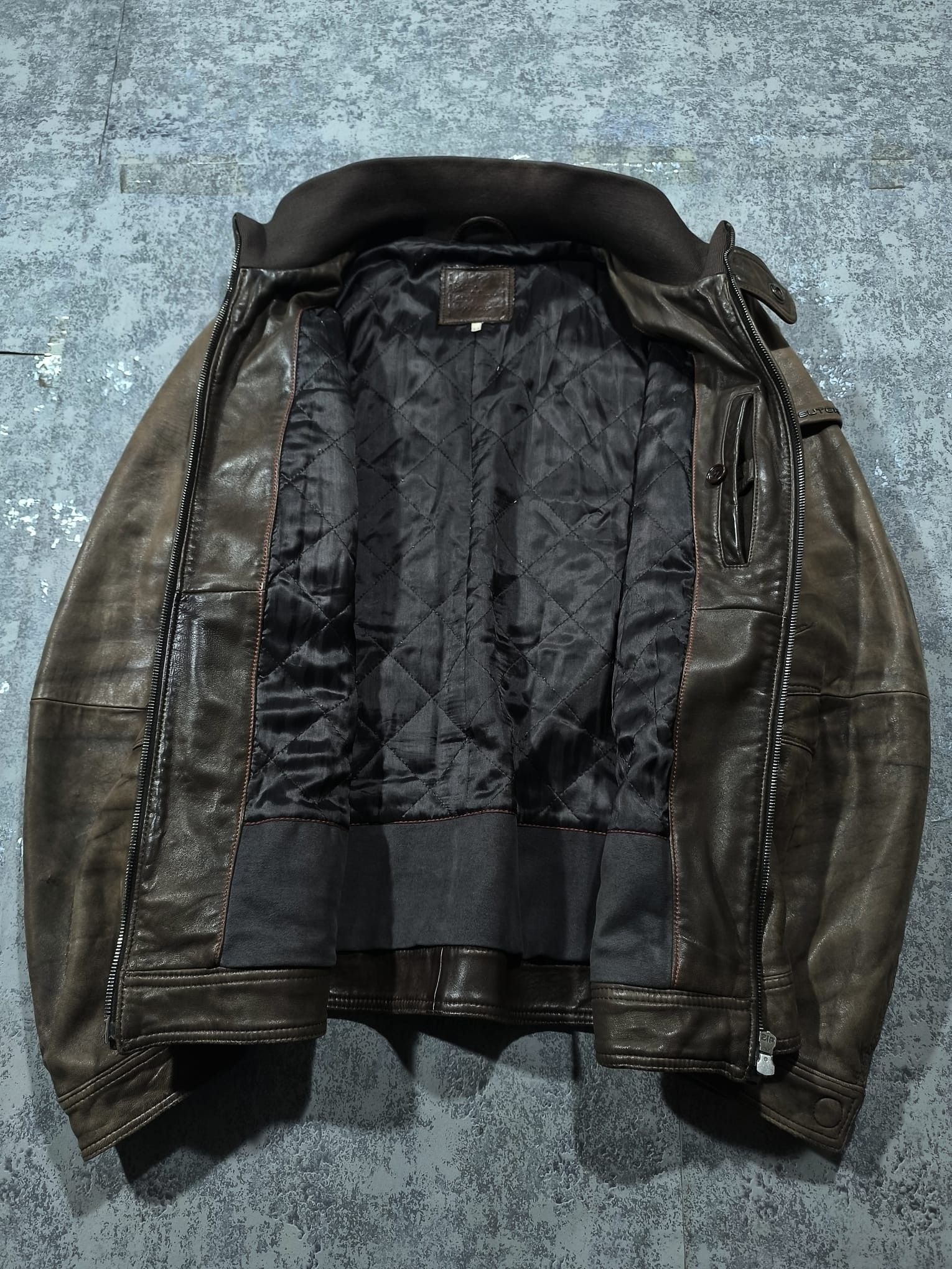 Peuterey Vtg Peuterey Biker Brown Leather Jacket Avantgarde Designer Size US L / EU 52-54 / 3 - 5 Thumbnail