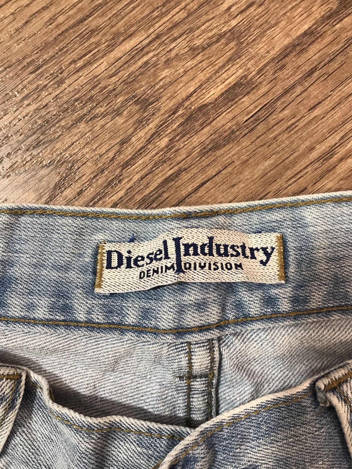 Diesel Vintage Diesel Distressed Flared Denim Pants Jeans Size 32 Size 32" / US 10 / IT 46 - 5 Thumbnail