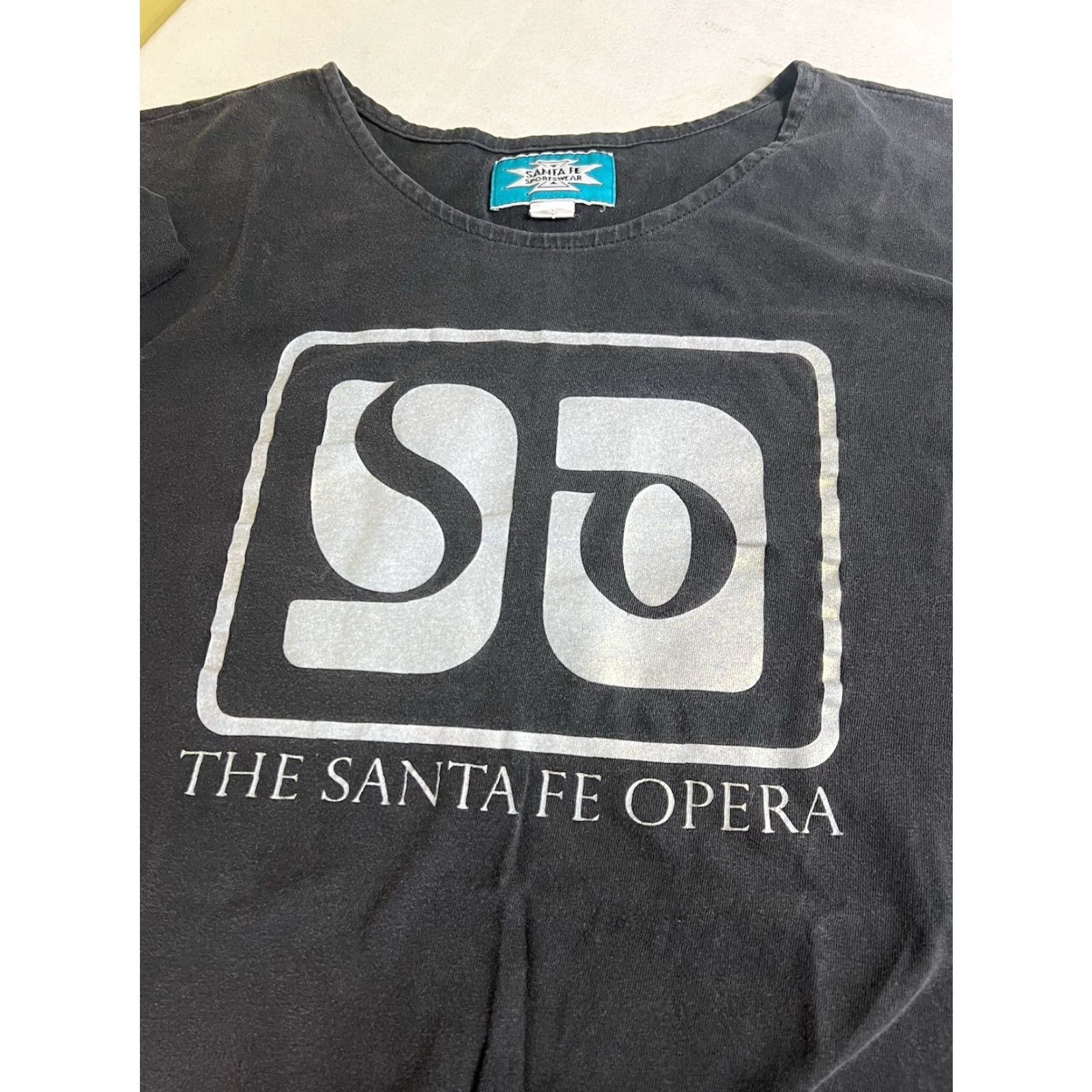 Vintage VINTAGE Santa Fe New Mexico Opera Southwest Art T-shirt Womens XL Black 100% Cotton Short Sleeve Round Neck Vintage Womens T-Shirt Art 80s 90s Size XL / US 12-14 / IT 48-50 - 4 Thumbnail
