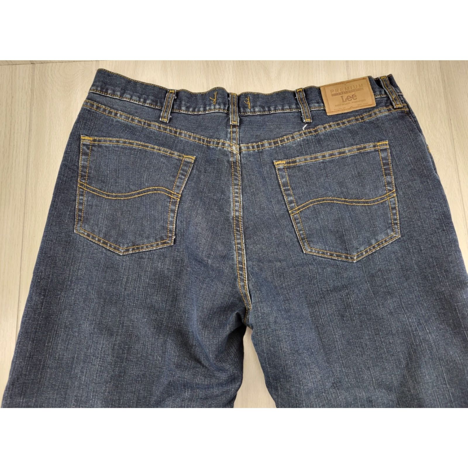 Lee Lee Relaxed Fit Fleece Lined Winter Jeans Mens 40x32 Dark Wash Cotton Blend Size US 40 / EU 56 - 7 Thumbnail