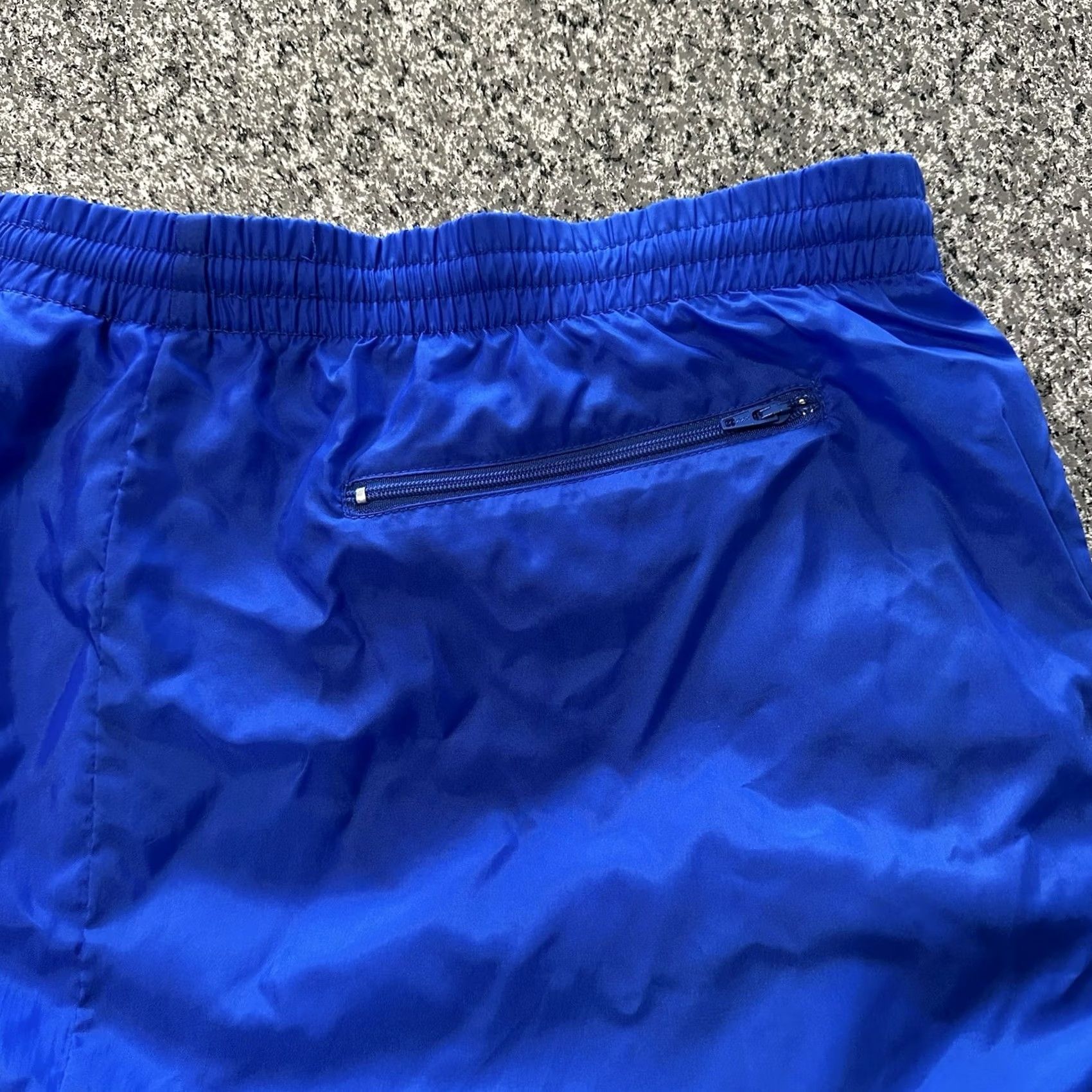 Spalding VINTAGE Spalding Track Pants Mens L Blue Nylon Lined 90’s Pro Collection - ACTIVEWEAR Mens Track Pants Blue Nylon Lined 90s Spalding Pro Collection Size US 38 / EU 54 - 6 Thumbnail
