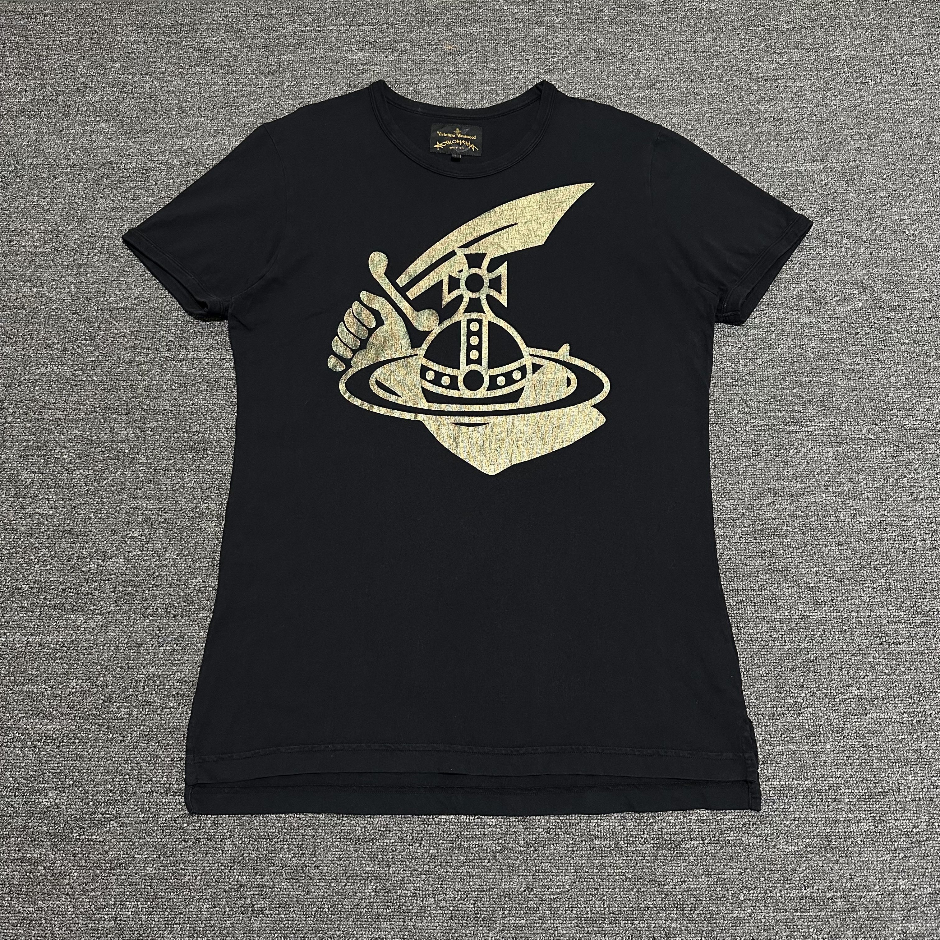 Vivienne Westwood Vivienne Westwood Tee Size US M / EU 48-50 / 2 - 1 Thumbnail