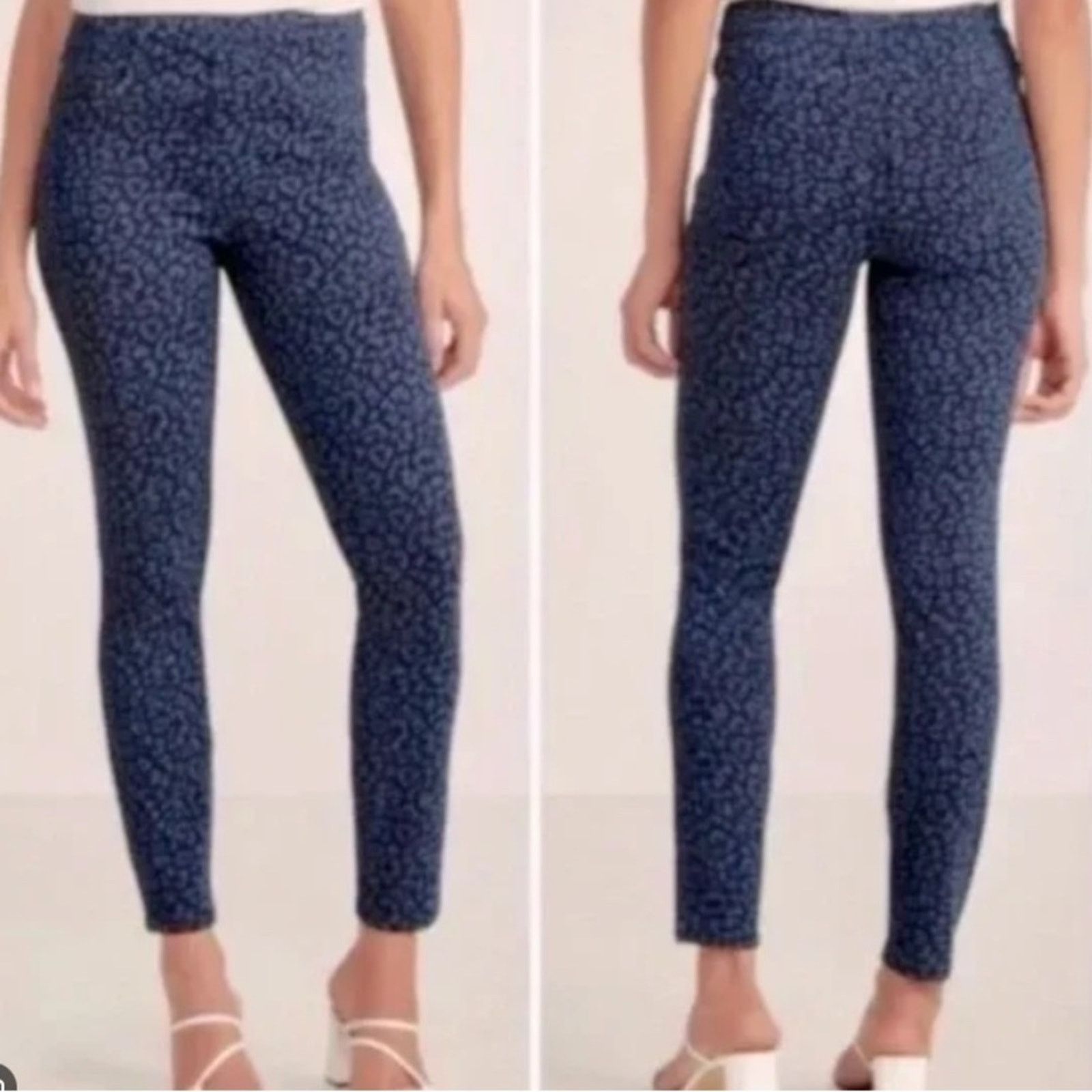 Spanx SPANX $99 Jeanish Legging Blue Denim Leopard MED EUC Size 30" / US 8 / IT 44 - 2 Thumbnail