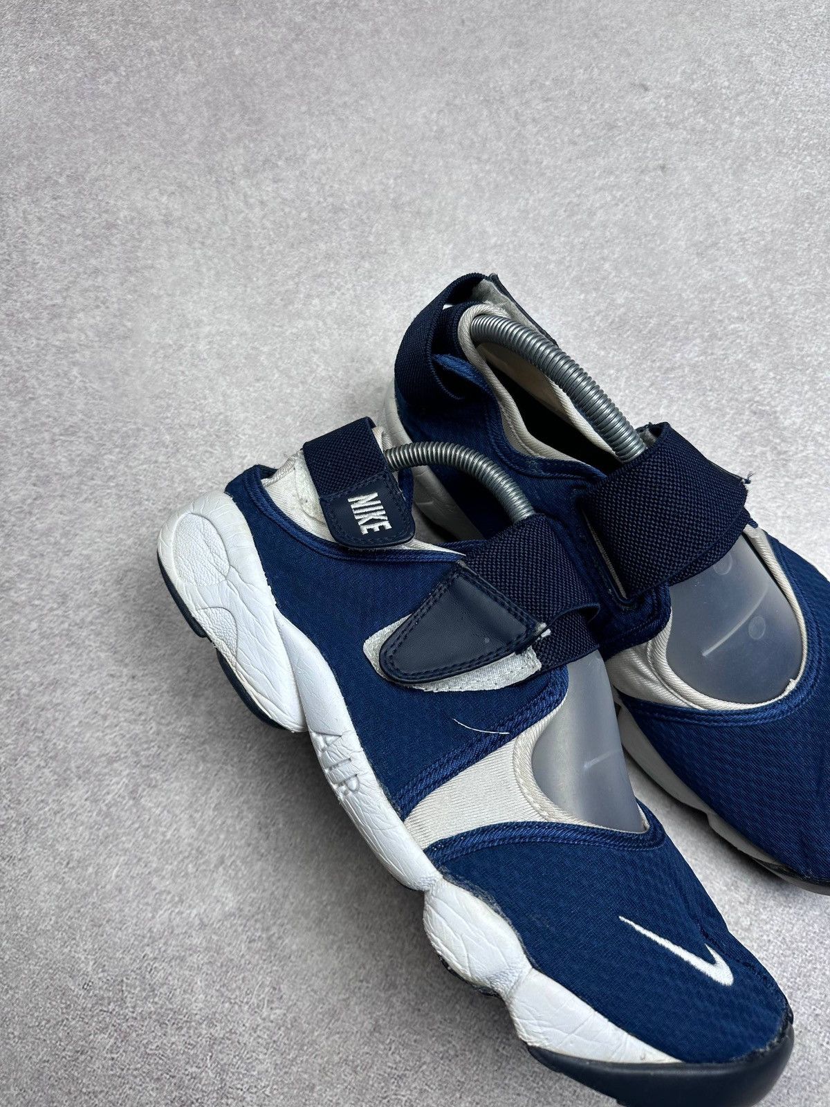 Nike Vintage Nike Air Rift Margiela Style Japanese Sneakers 44 Size US 11 / EU 44 - 3 Thumbnail