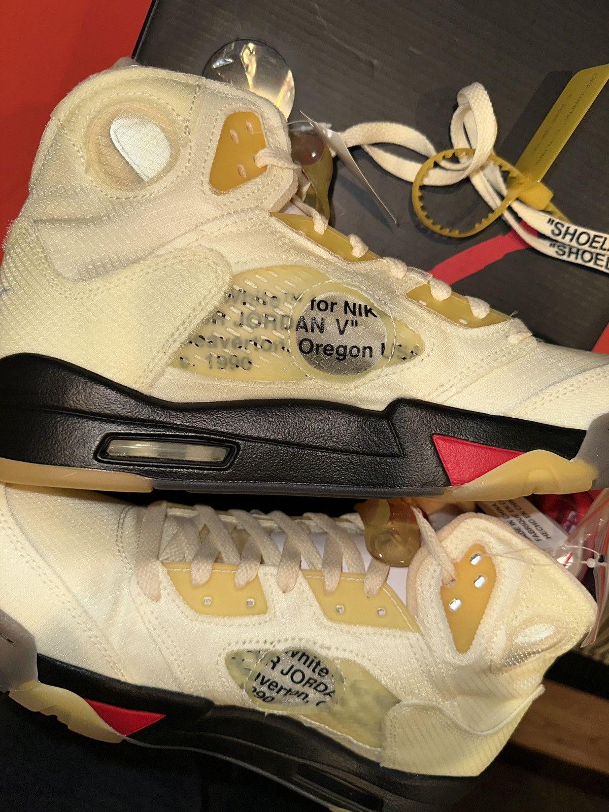 Jordan Brand × Off-White Jordan Air Jordan 5 SP Off-White Sail Sneakers DH8565-100 Size US 9 / EU 42 - 10 Thumbnail
