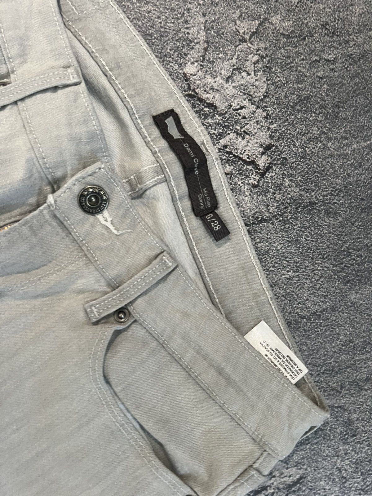 Vintage Vintage Slim Levis Jeans White - Retro Archive Style 28 Size US 28 / EU 44 - 10 Thumbnail