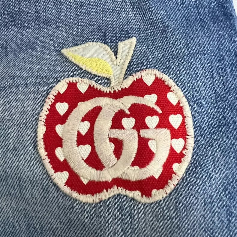 Gucci Gucci Size 23 Apple letter embroidery logo shorts 2502-Nex Size US 27 - 3 Thumbnail
