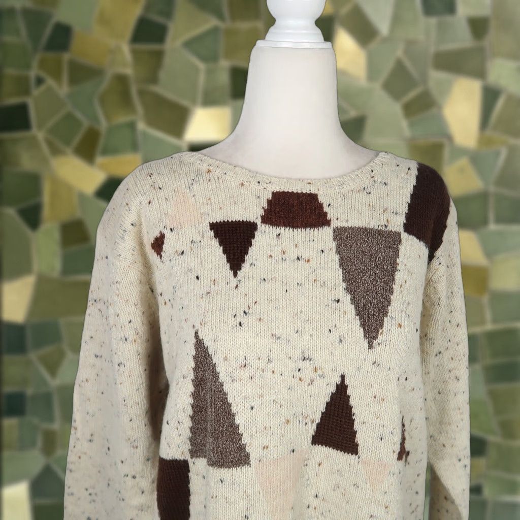 Vintage VINTAGE Milano Cream Brown Speckled Triangle Sweater S Women Long Sleeve Knit Pullover 90s 80s Casual Size S / US 4 / IT 40 - 1 Thumbnail